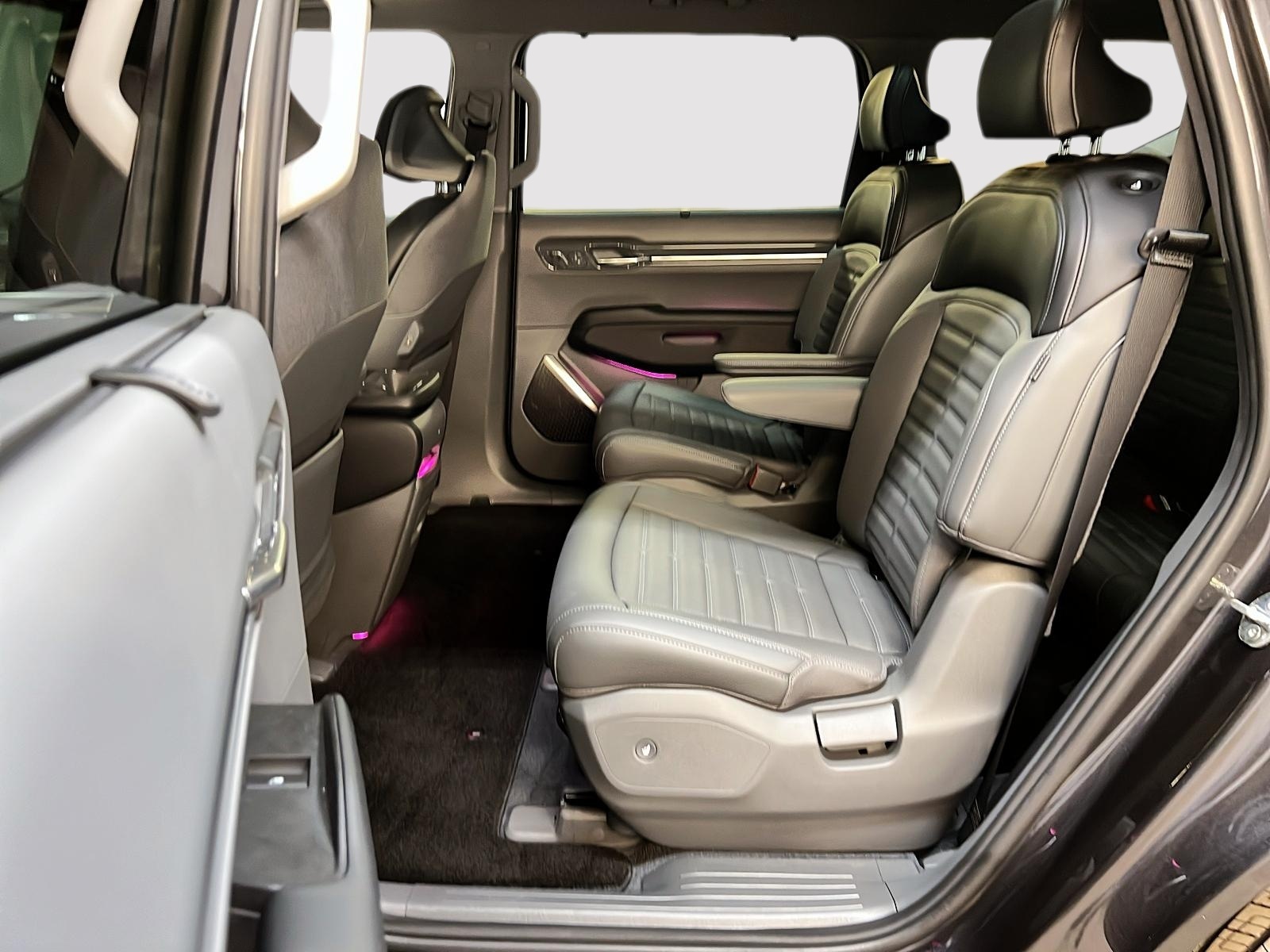 Kia EV9 LAND PREMIUM CUIR TOI PANO NAV 4RM 2024 - image #9