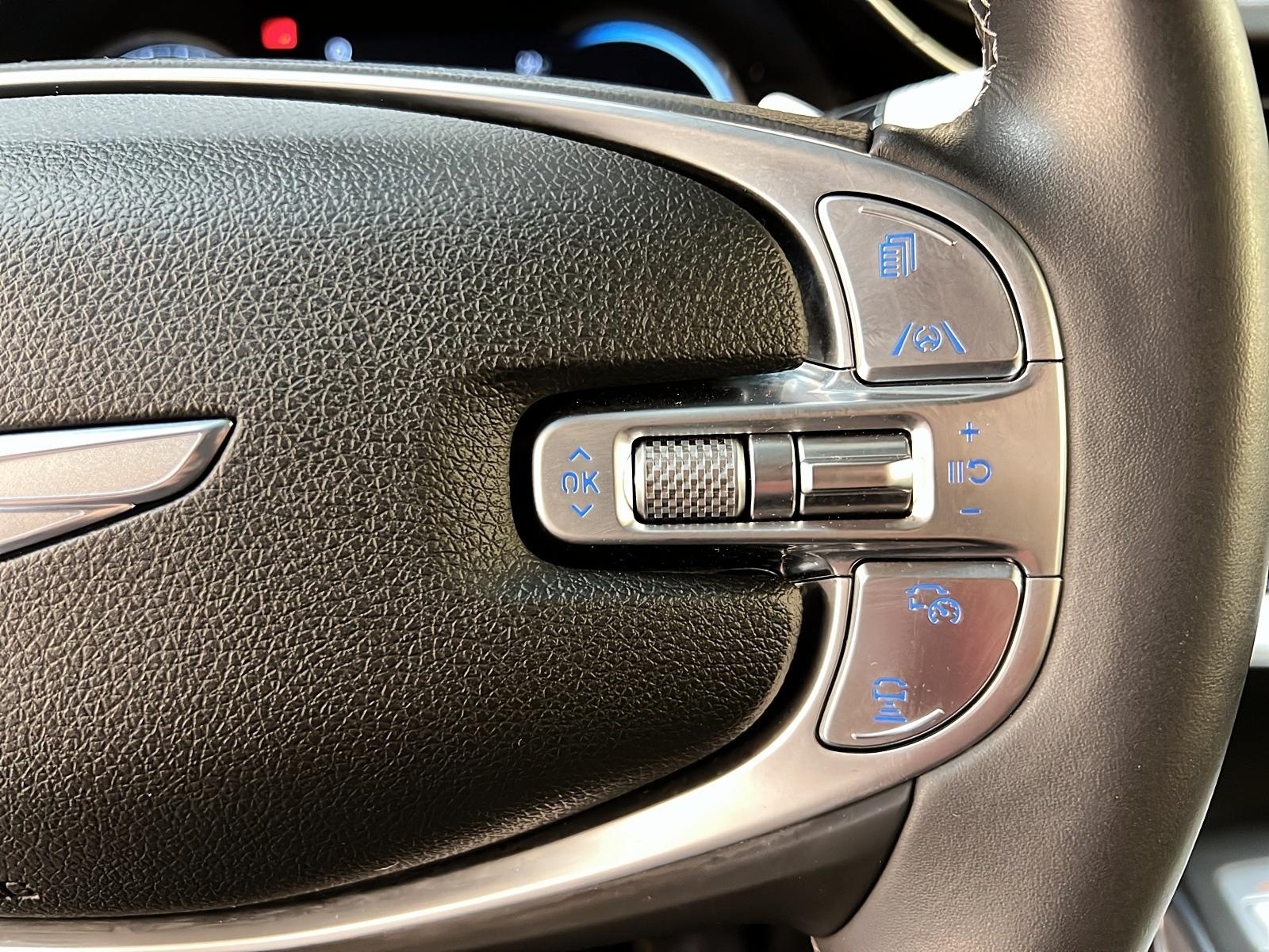 Genesis GV70 2024 - Image #22