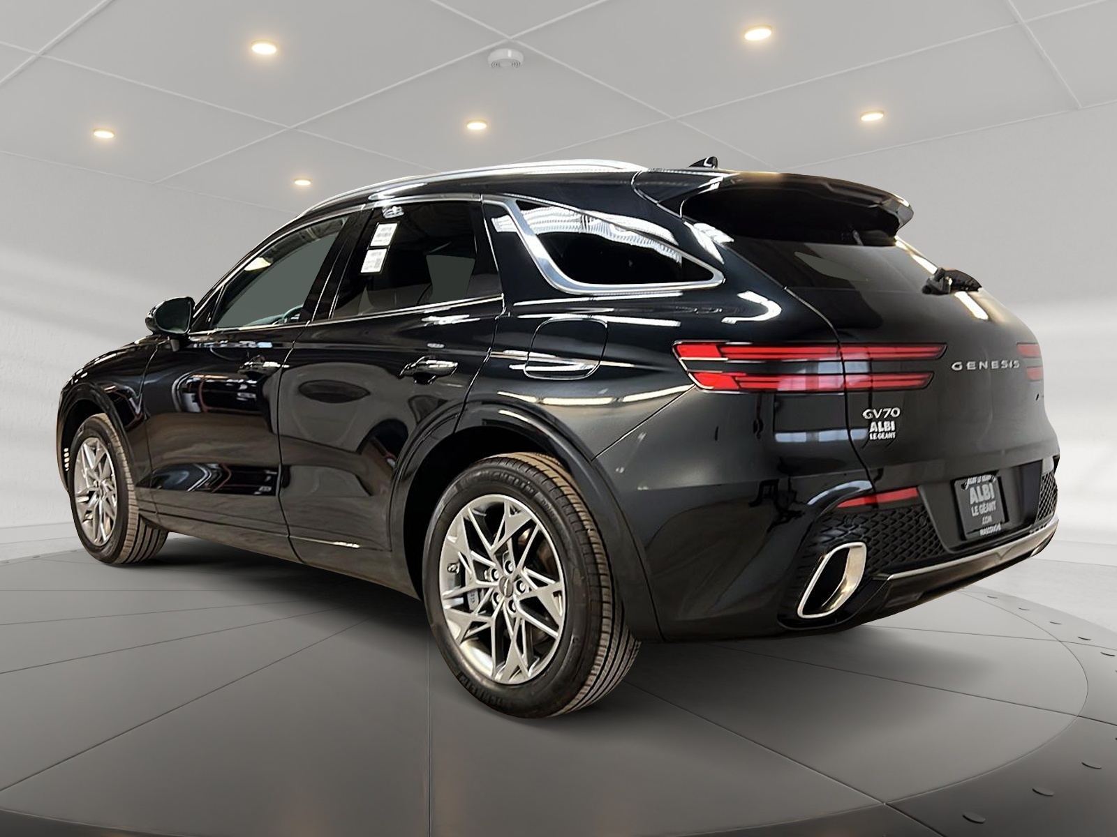 Genesis GV70 ADVANCED 2.5T CUIR TOIT NAV 4RM 2024 - image #6
