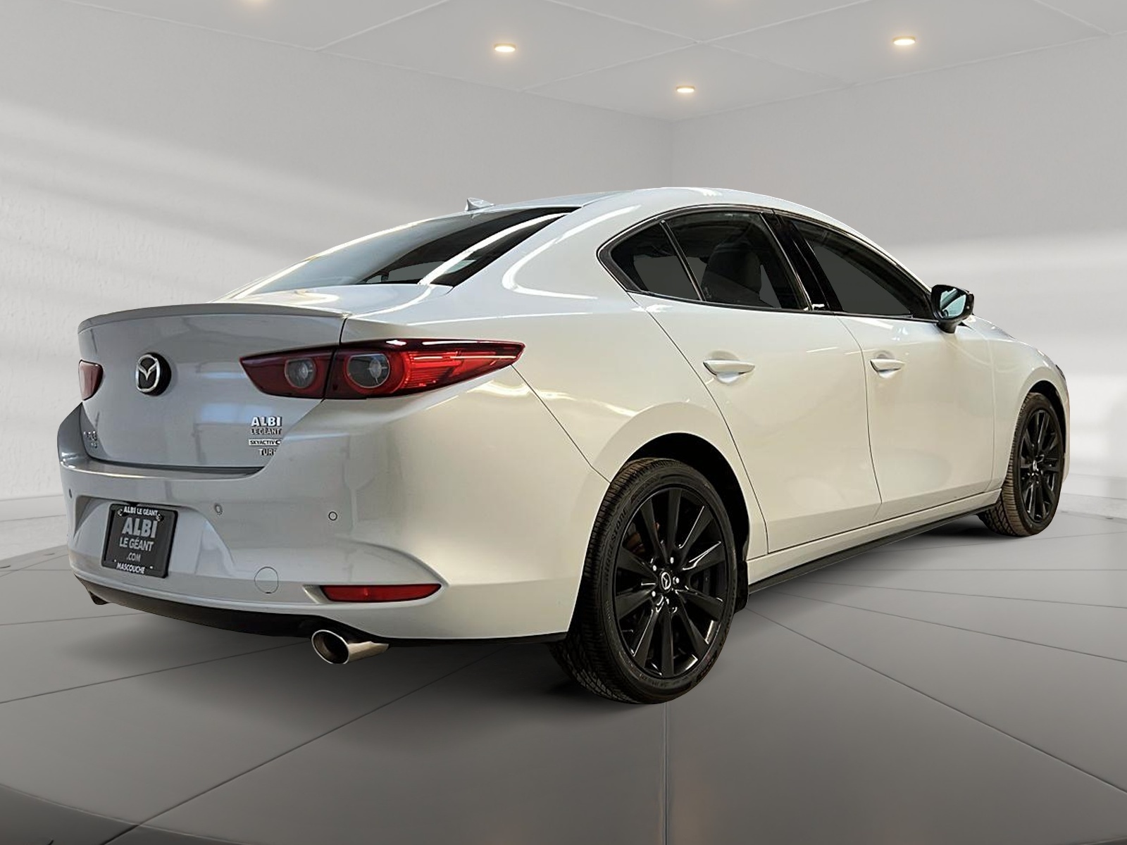 Mazda Mazda3 GT TURBO CUIR TOIT NAV 4RM 2024 - image #4