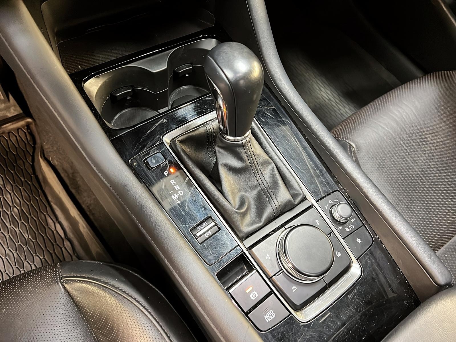 Mazda Mazda3 GT TURBO CUIR TOIT NAV 4RM 2024 - image #14