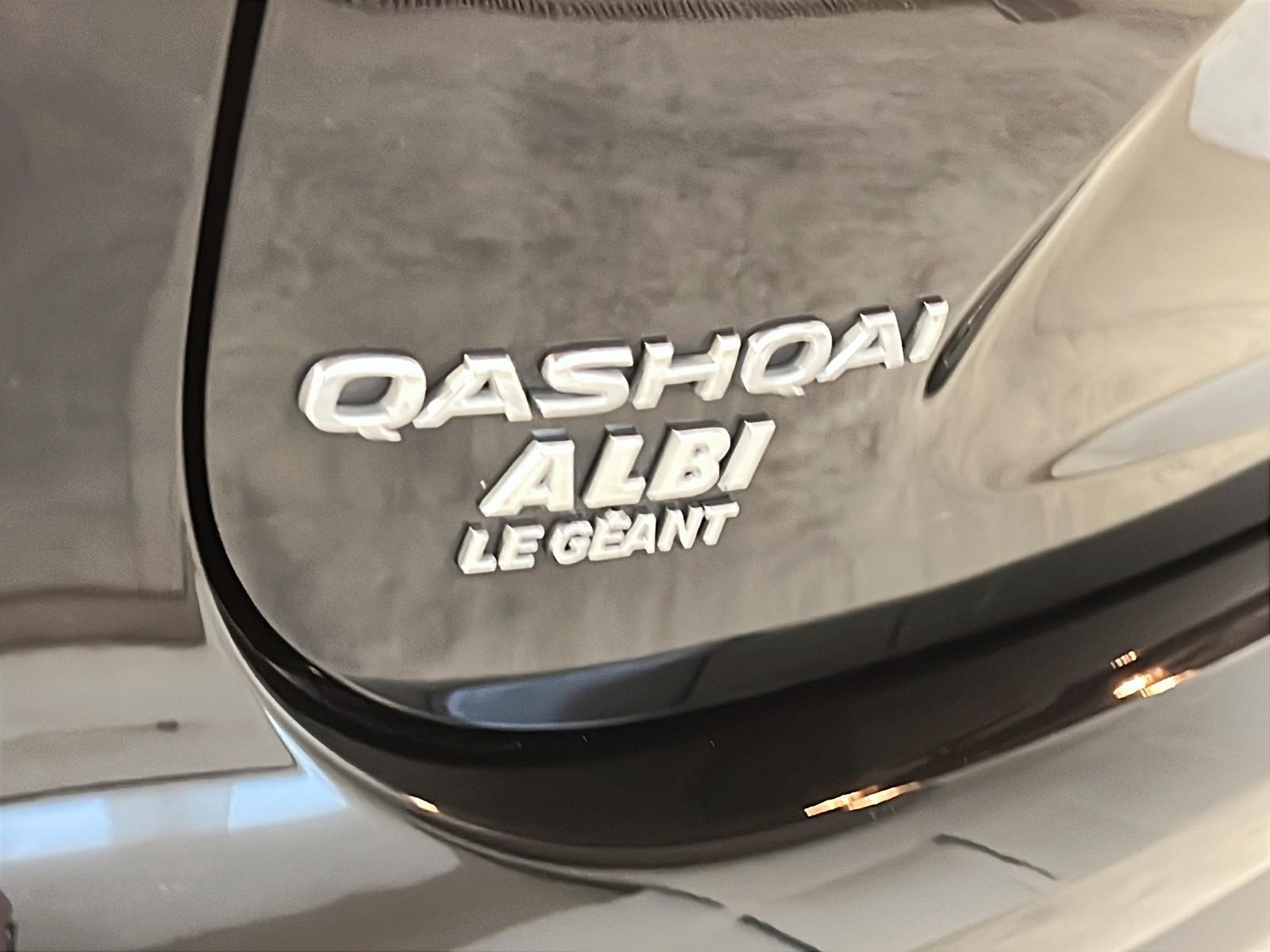 Nissan Qashqai SV TOIT 4RM 2023 - image #26