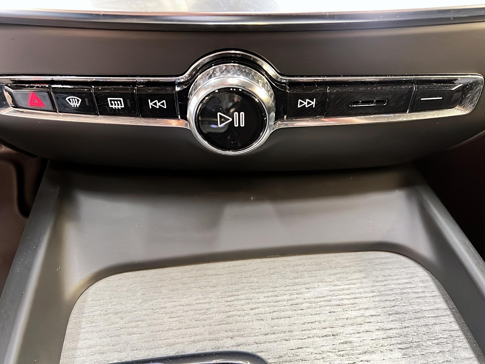 Volvo V60 2023 - Image #17