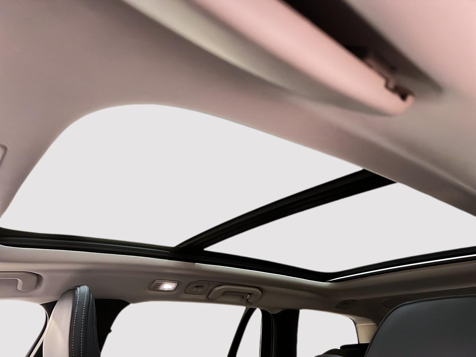 Volvo V60 2023 - Image #10