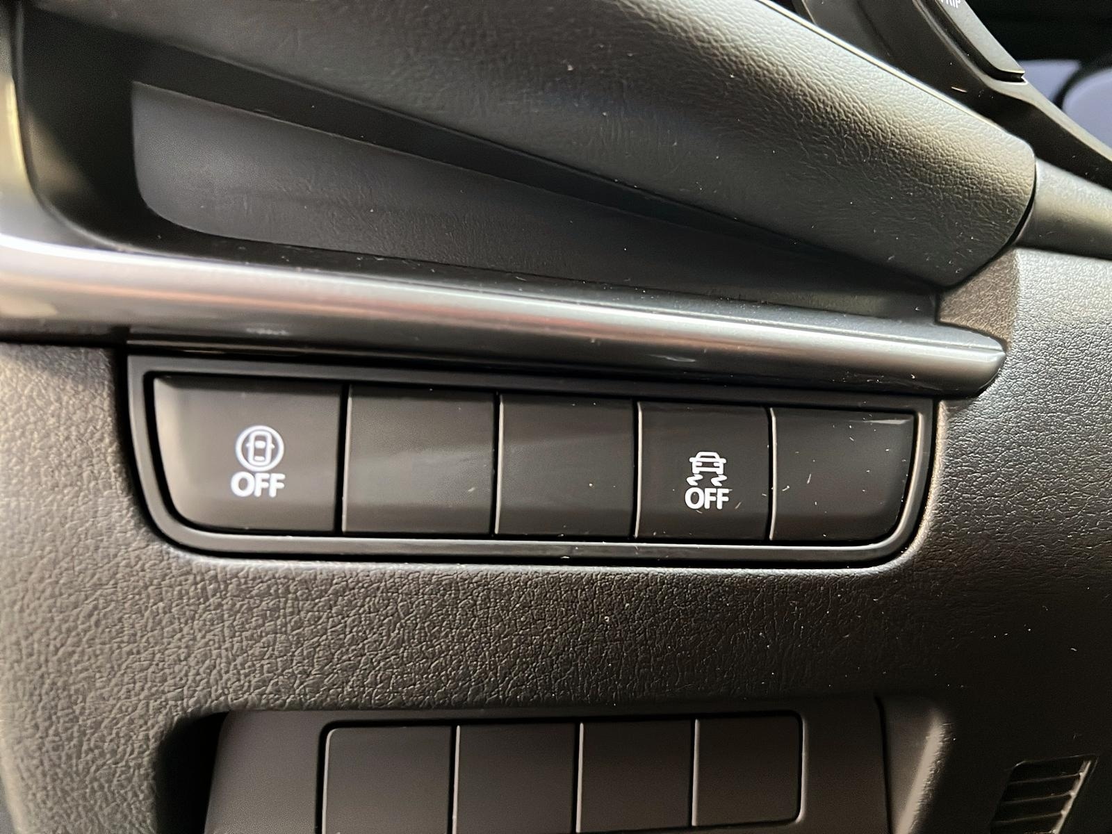 Mazda Mazda3 Sport GX 2023 - image #21