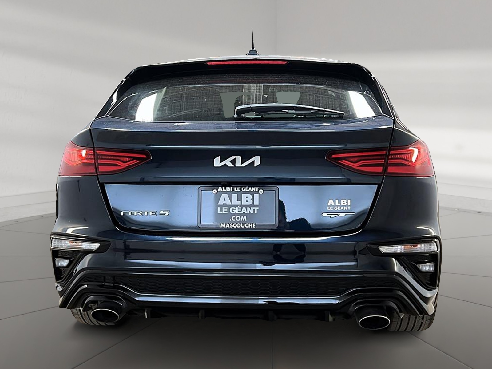 Kia Forte5 2023 - Image #5