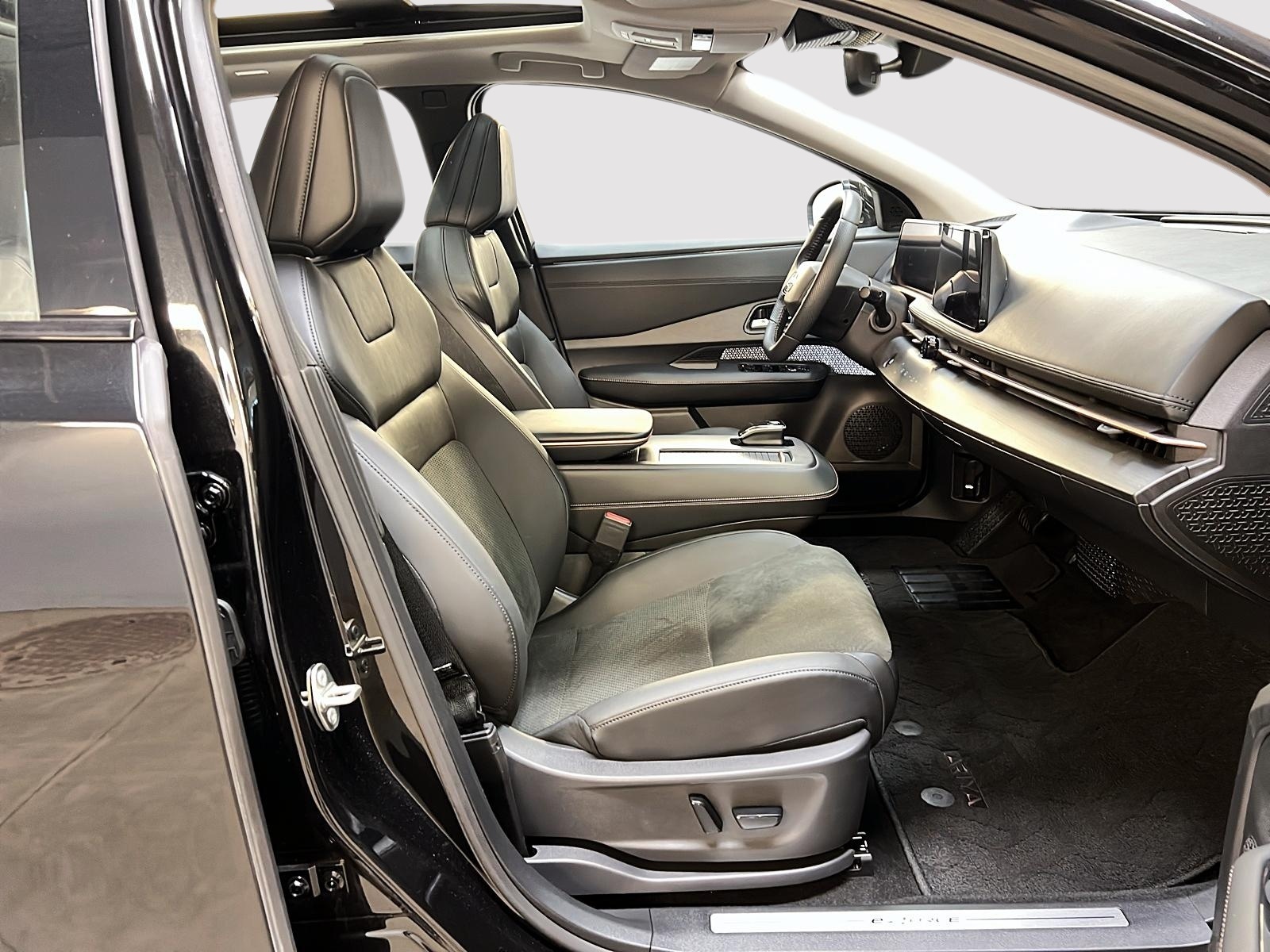 Nissan ARIYA 2024 - Image #8