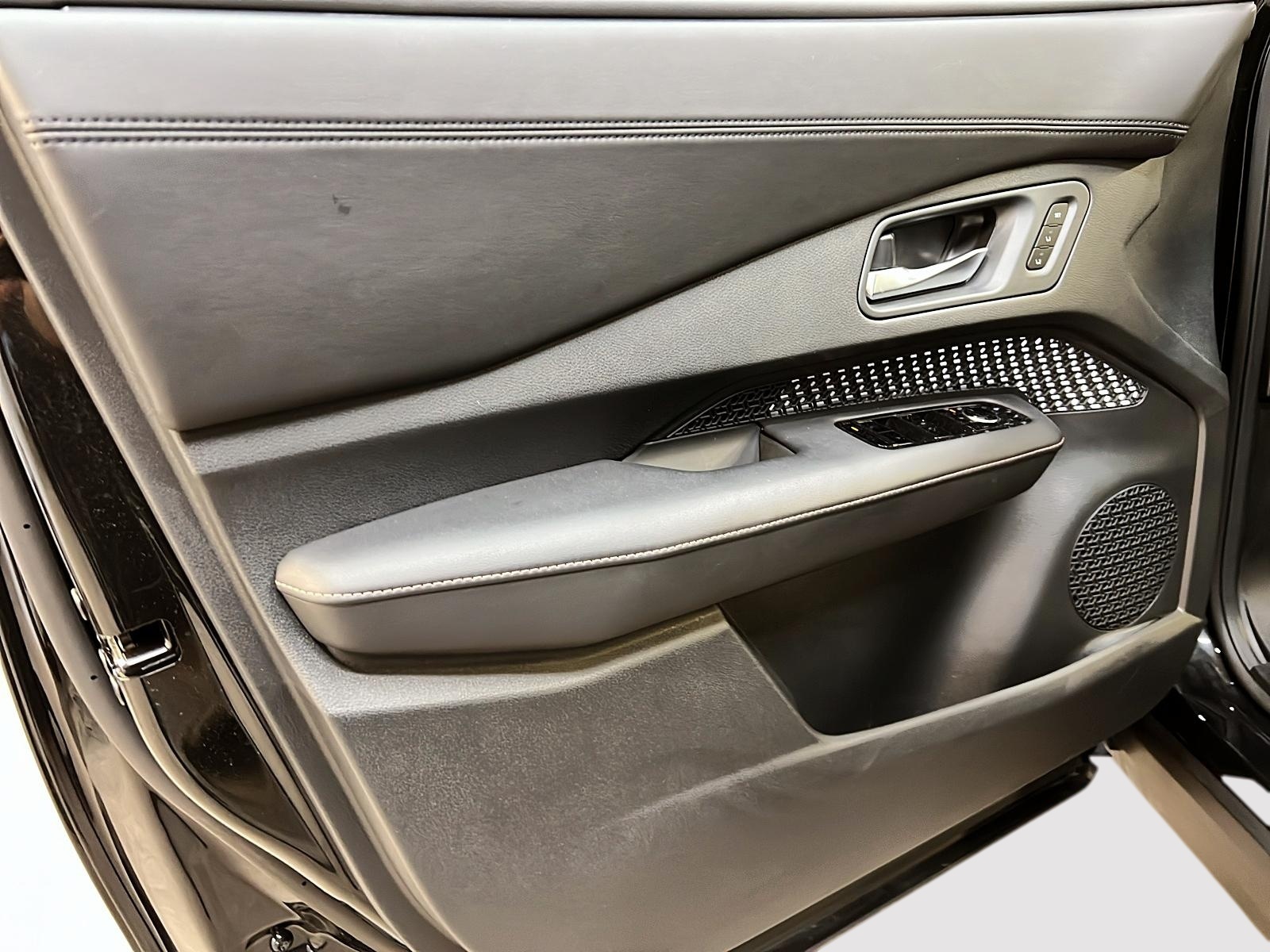 Nissan ARIYA 2024 - Image #26