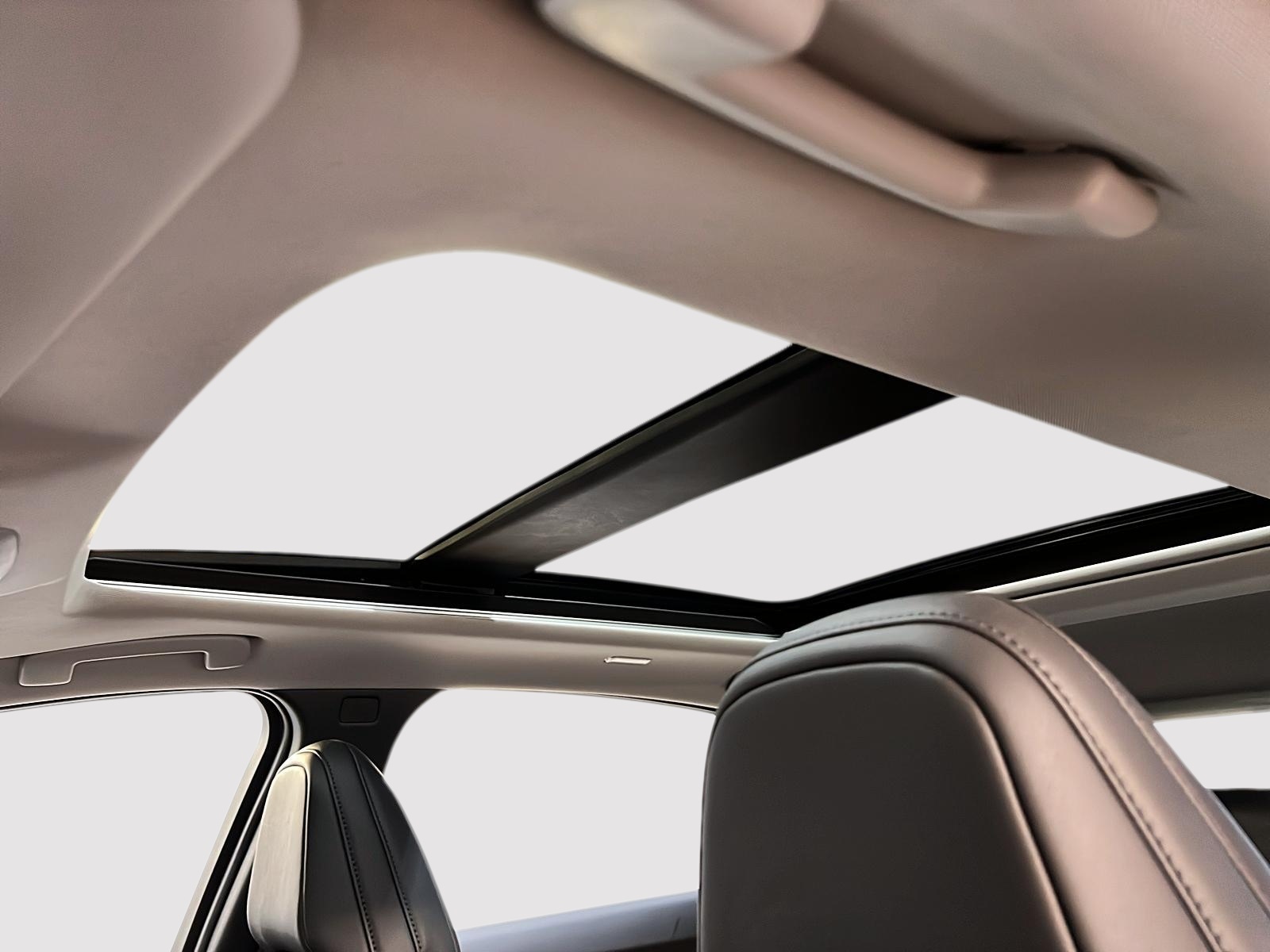 Nissan ARIYA 2024 - Image #10