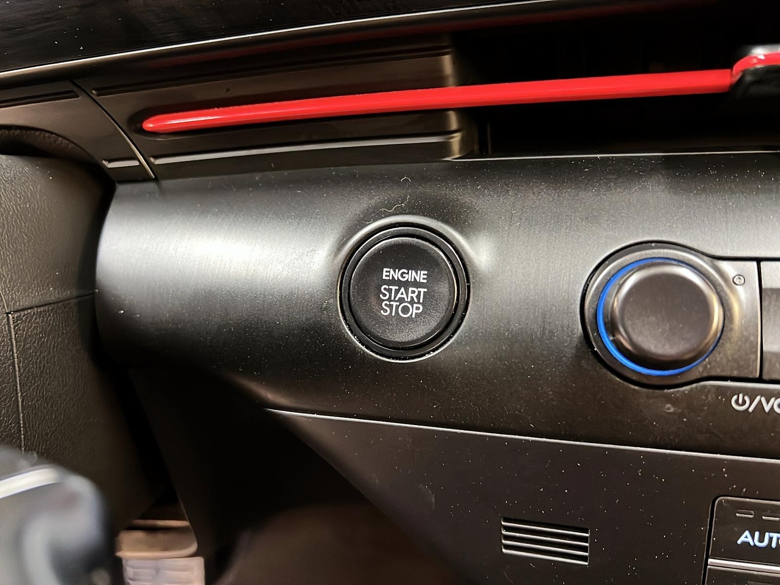 Hyundai Kona N-LINE 1.6T TOIT 4RM 2025 - image #18