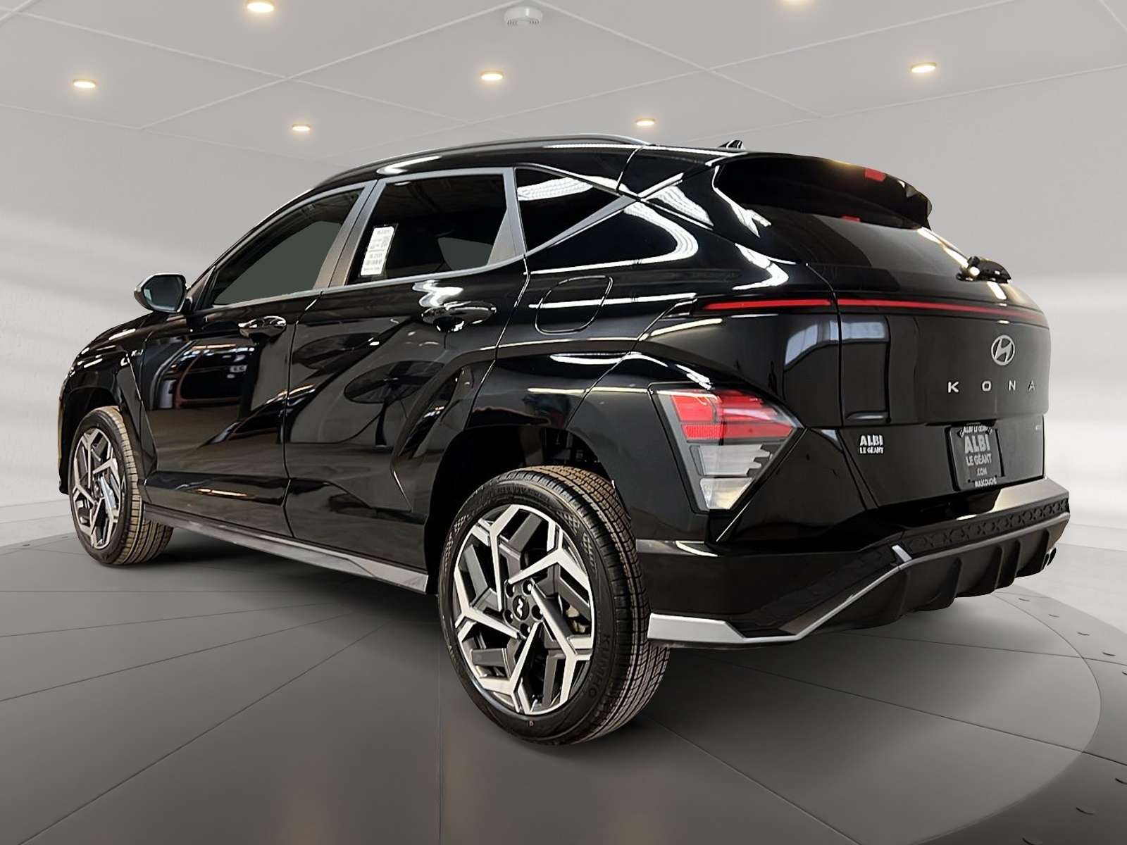 Hyundai Kona N-LINE 1.6T TOIT 4RM 2025 - image #6