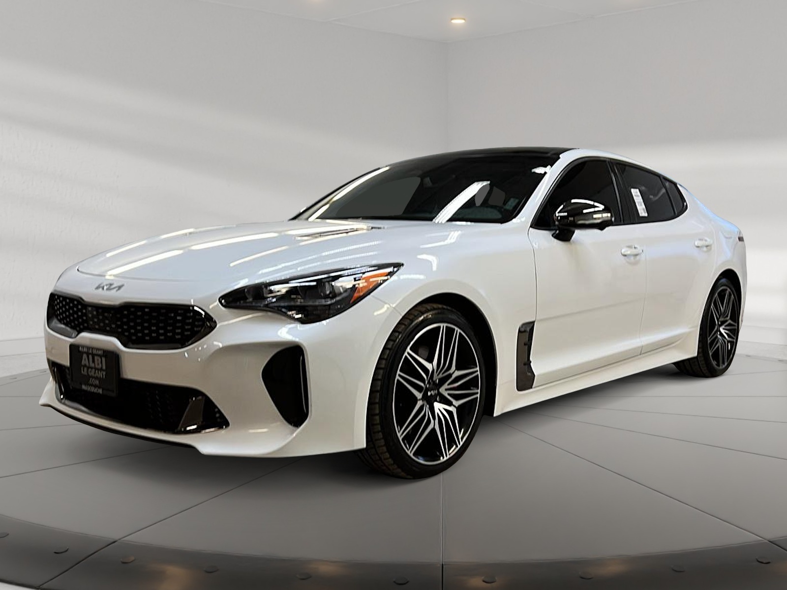 Kia Stinger GT ELITE CUIR TOIT NAV 3.3T 2022 - image #1