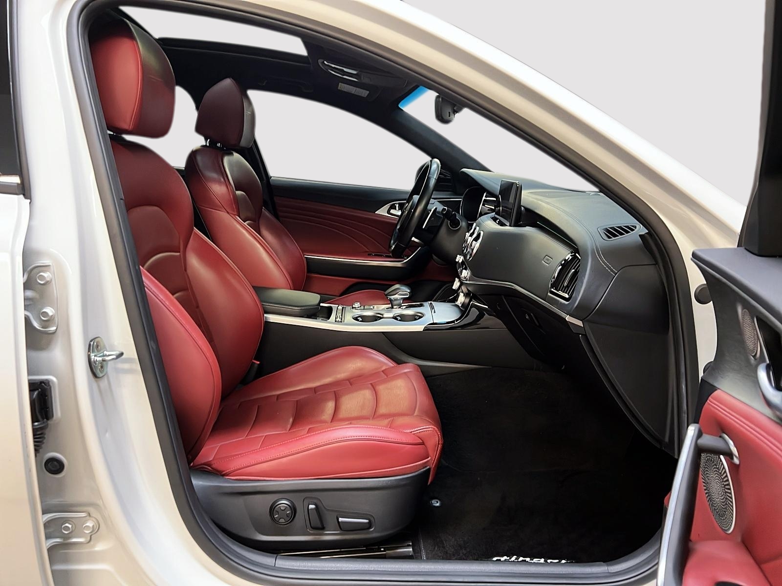 Kia Stinger GT ELITE CUIR TOIT NAV 3.3T 2022 - image #8