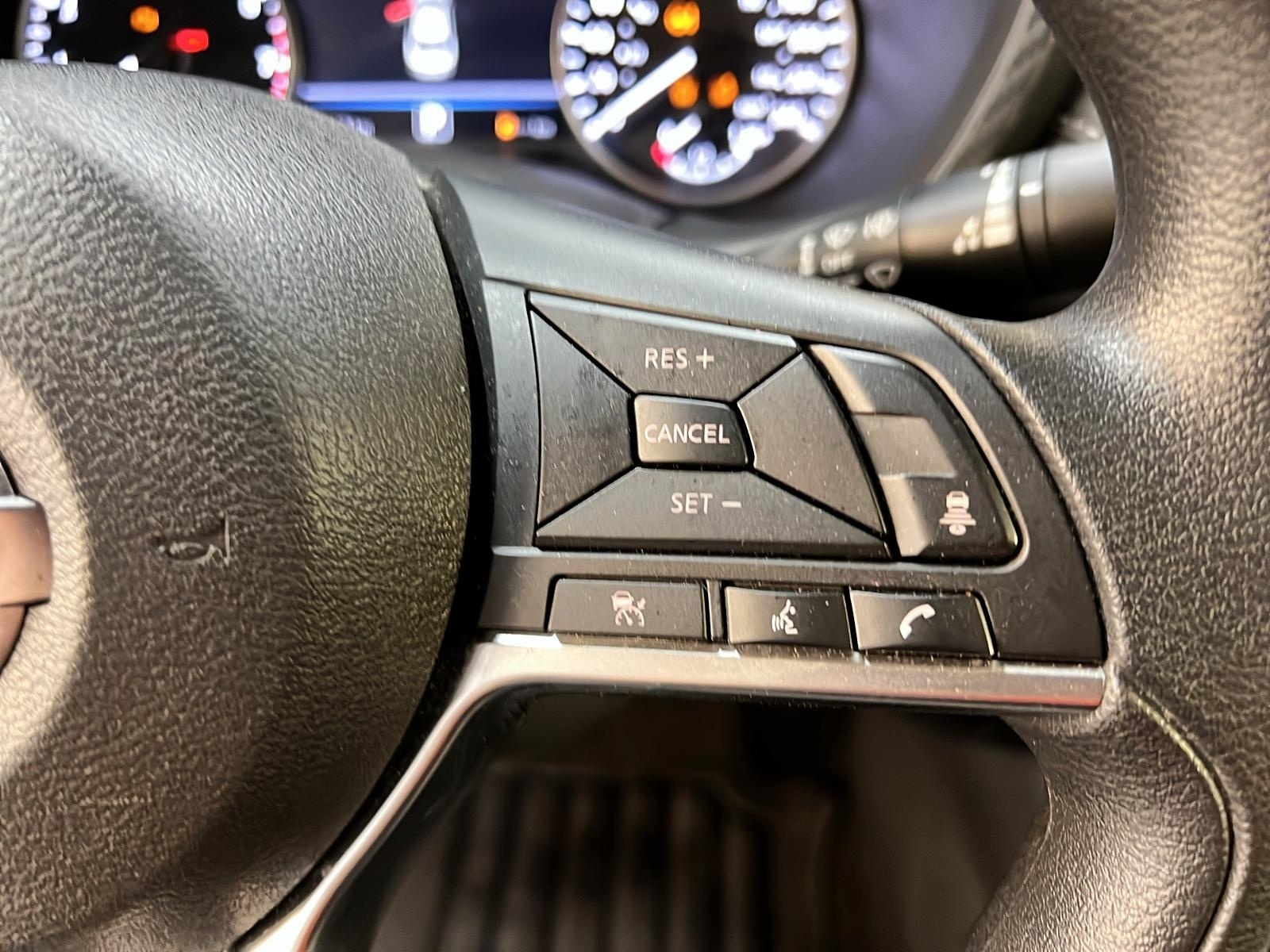 Nissan Sentra SV 2023 - image #18