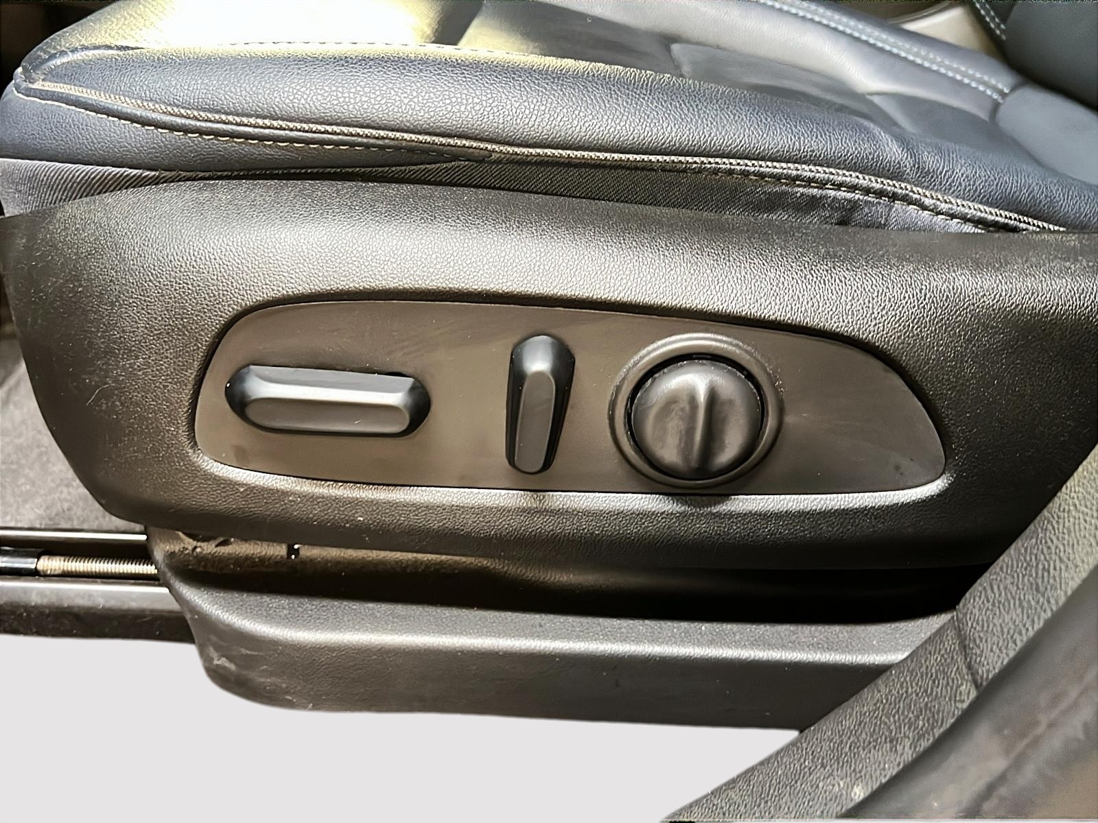 Chevrolet Bolt EUV 2022 - Image #22