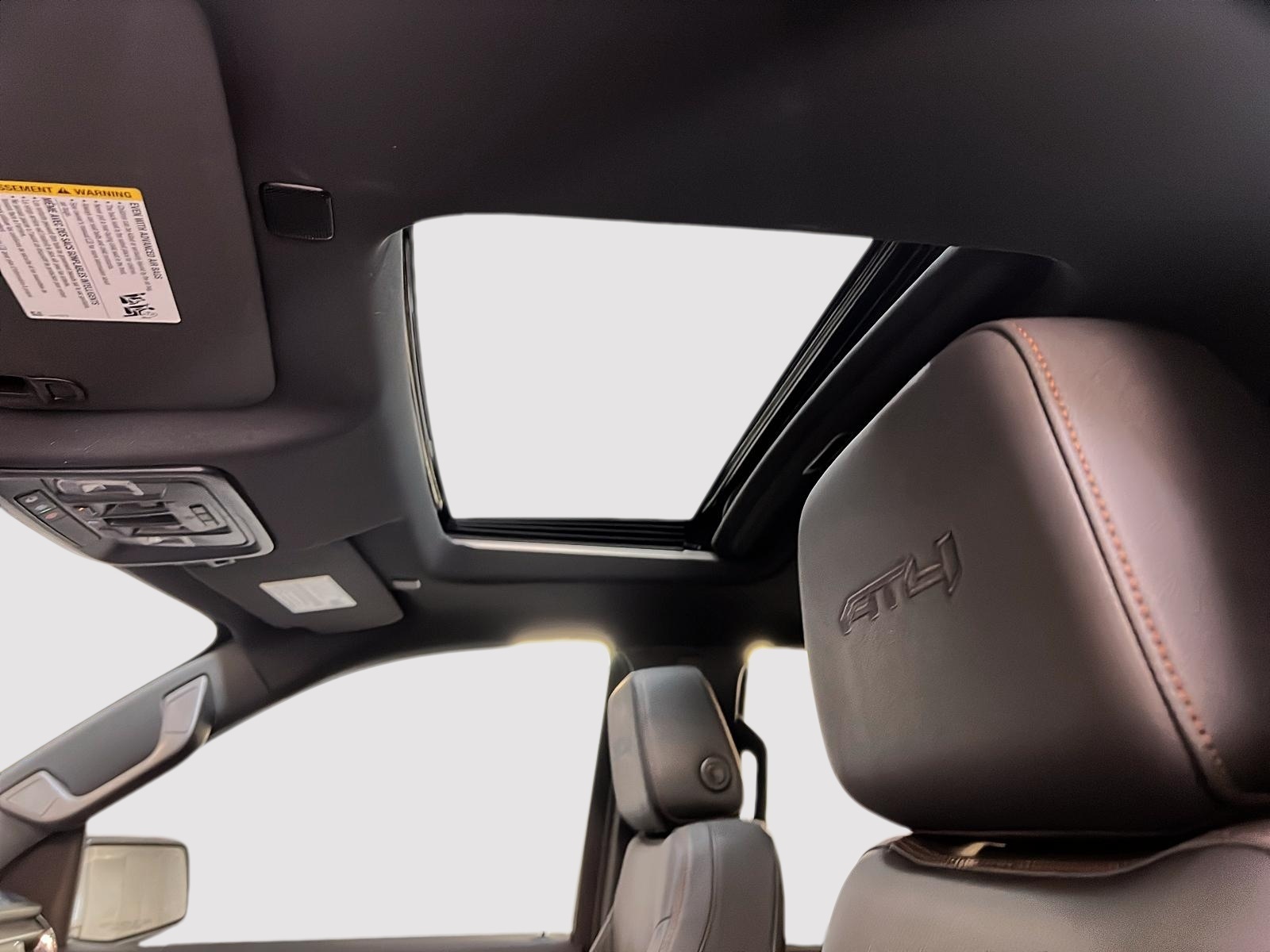 GMC Sierra 1500 AT4 DURAMAX CREW CAB CUIR TOIT NAV 4X4 2024 - image #10