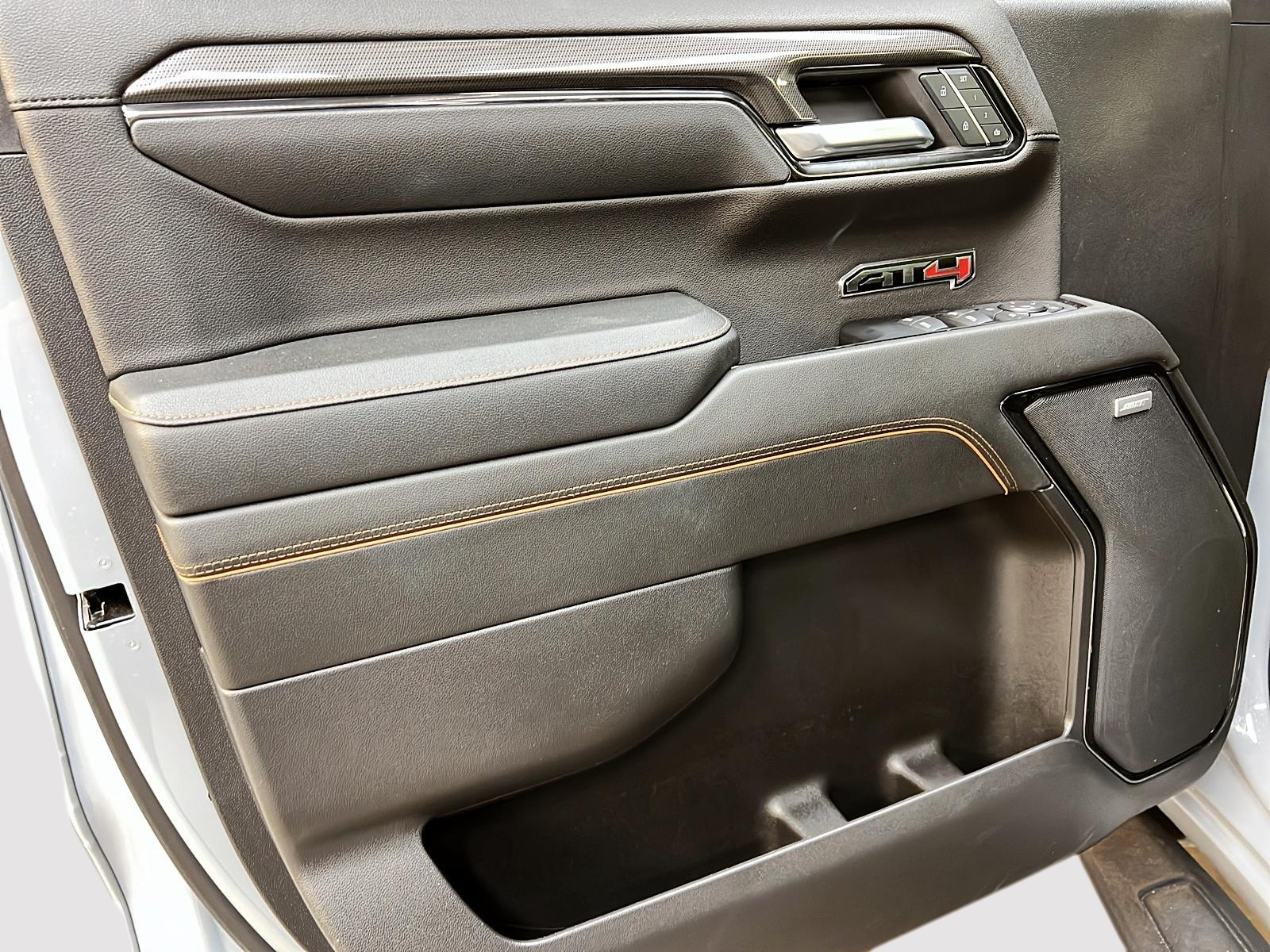 GMC Sierra 1500 AT4 DURAMAX CREW CAB CUIR TOIT NAV 4X4 2024 - image #26