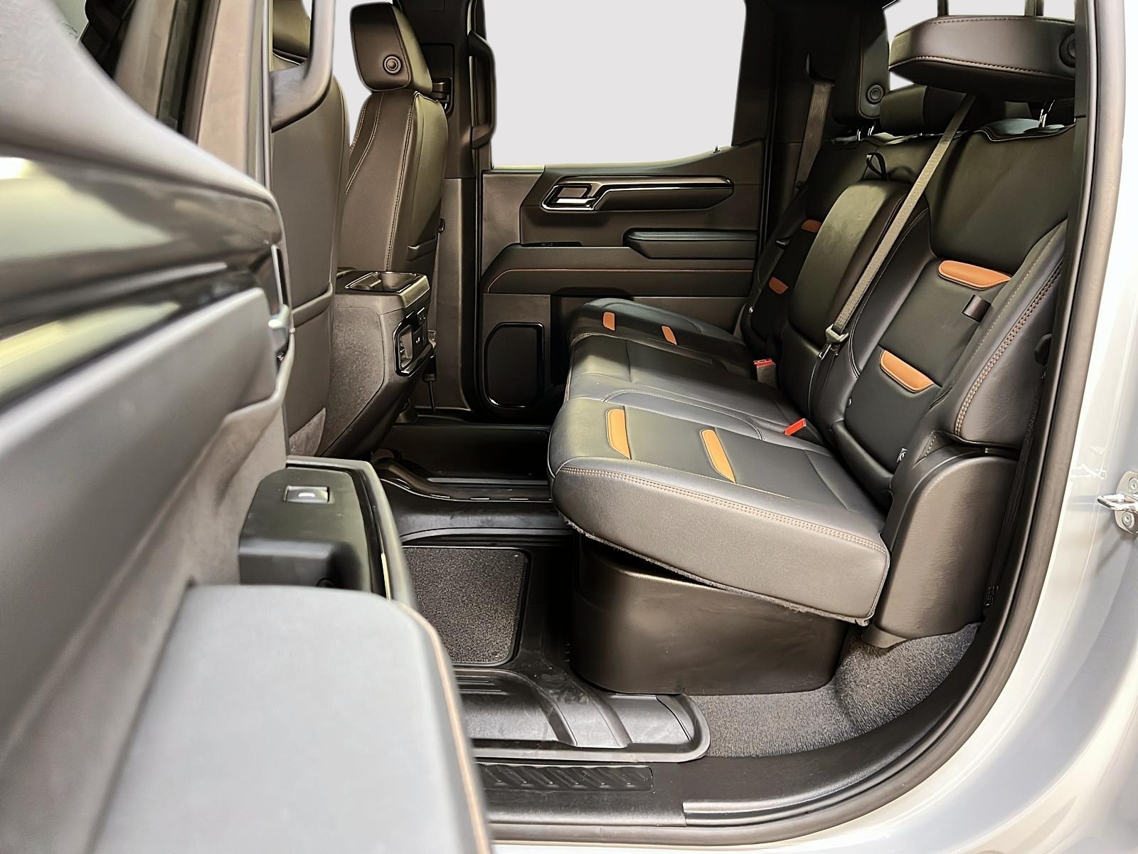 GMC Sierra 1500 AT4 DURAMAX CREW CAB CUIR TOIT NAV 4X4 2024 - image #9