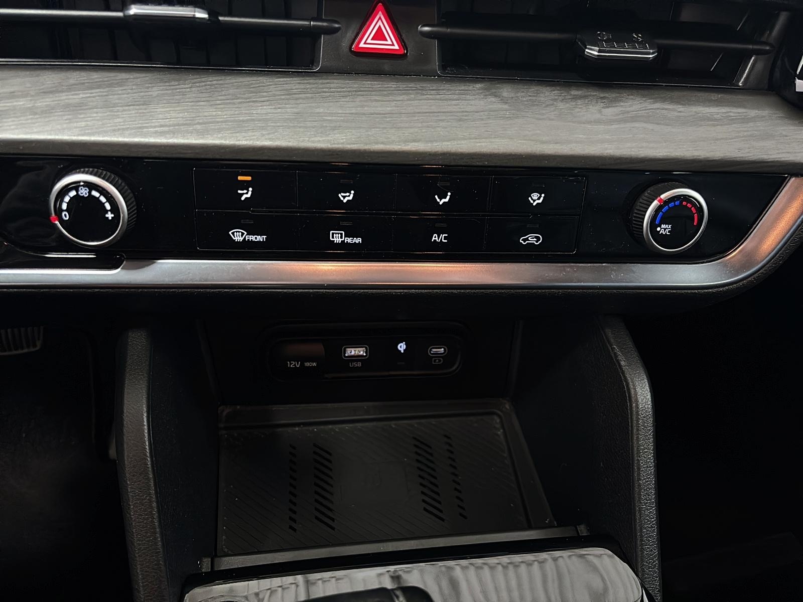 Kia Sportage X-LINE CUIR 4RM 2023 - image #15