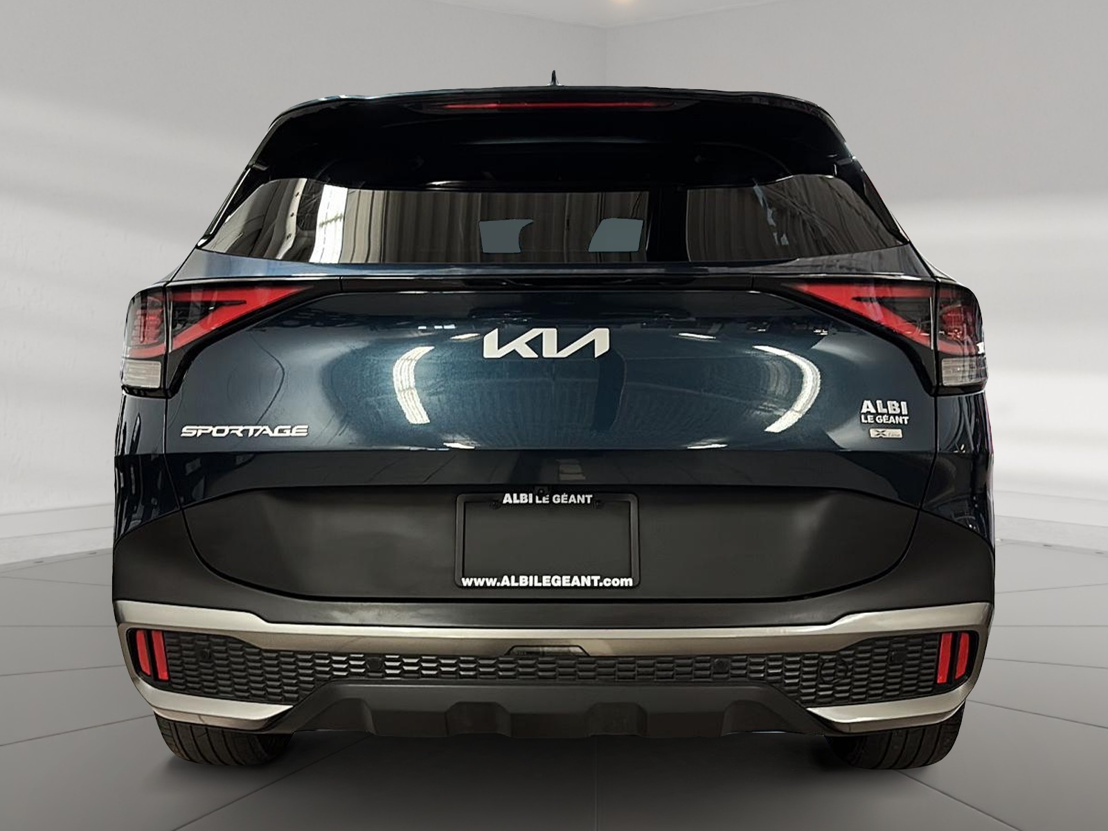 Kia Sportage X-LINE CUIR 4RM 2023 - image #5