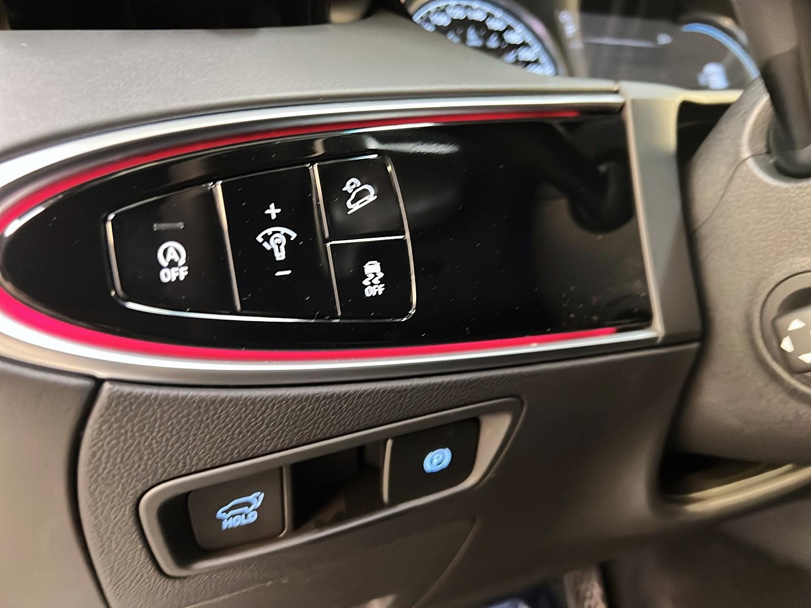 Genesis GV70 ADVANCED 2.5T CUIR TOIT PANO NAV 4RM 2024 - image #24
