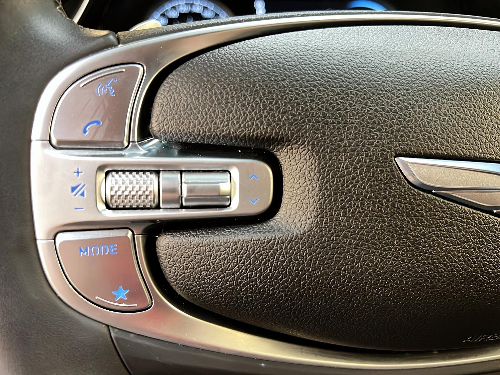Genesis GV70 2024 - Image #23