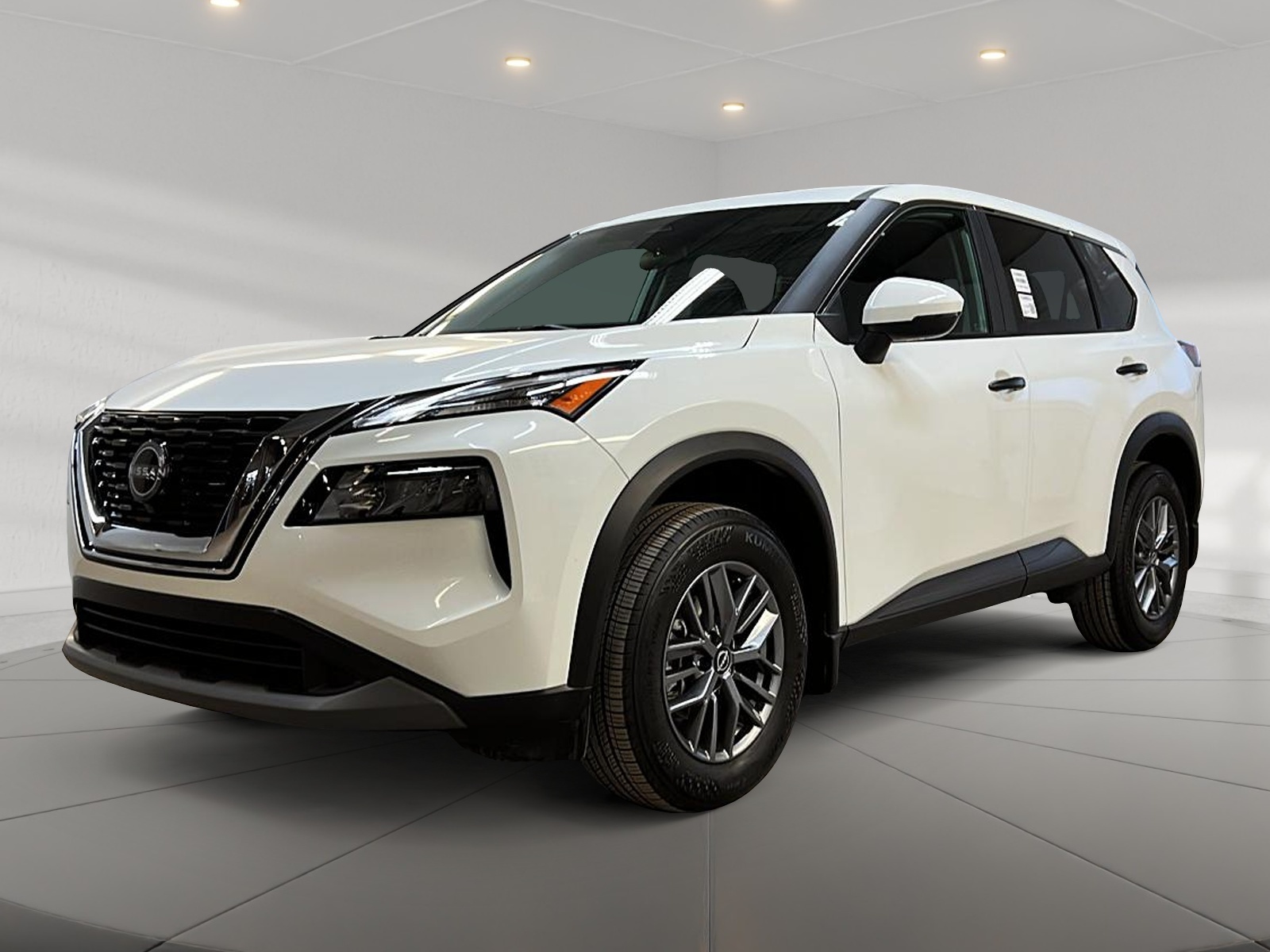 Nissan Rogue S 4RM 2023 - image #1