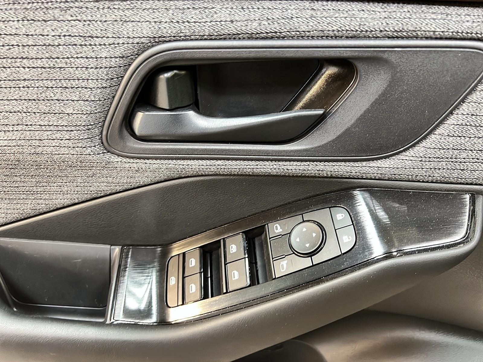 Nissan Rogue S 4RM 2023 - image #21