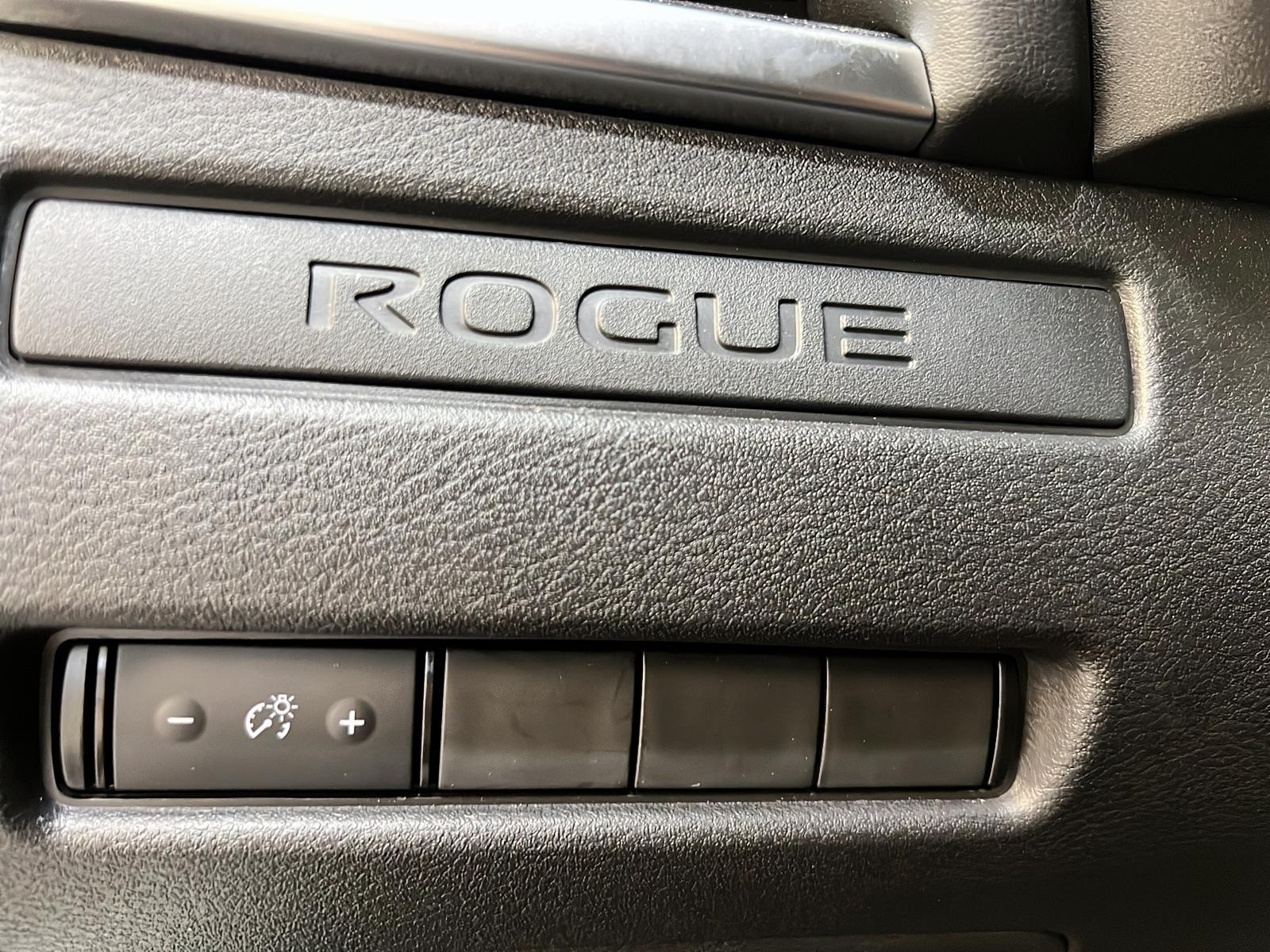 Nissan Rogue 2023 - Image #20