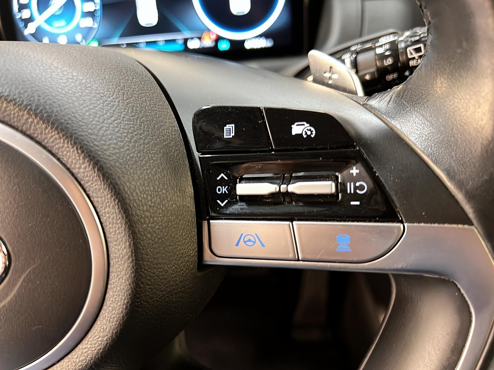 Hyundai Tucson LUXURY HYBRID  CUIR TOIT PANO 4RM 2022 - image #20