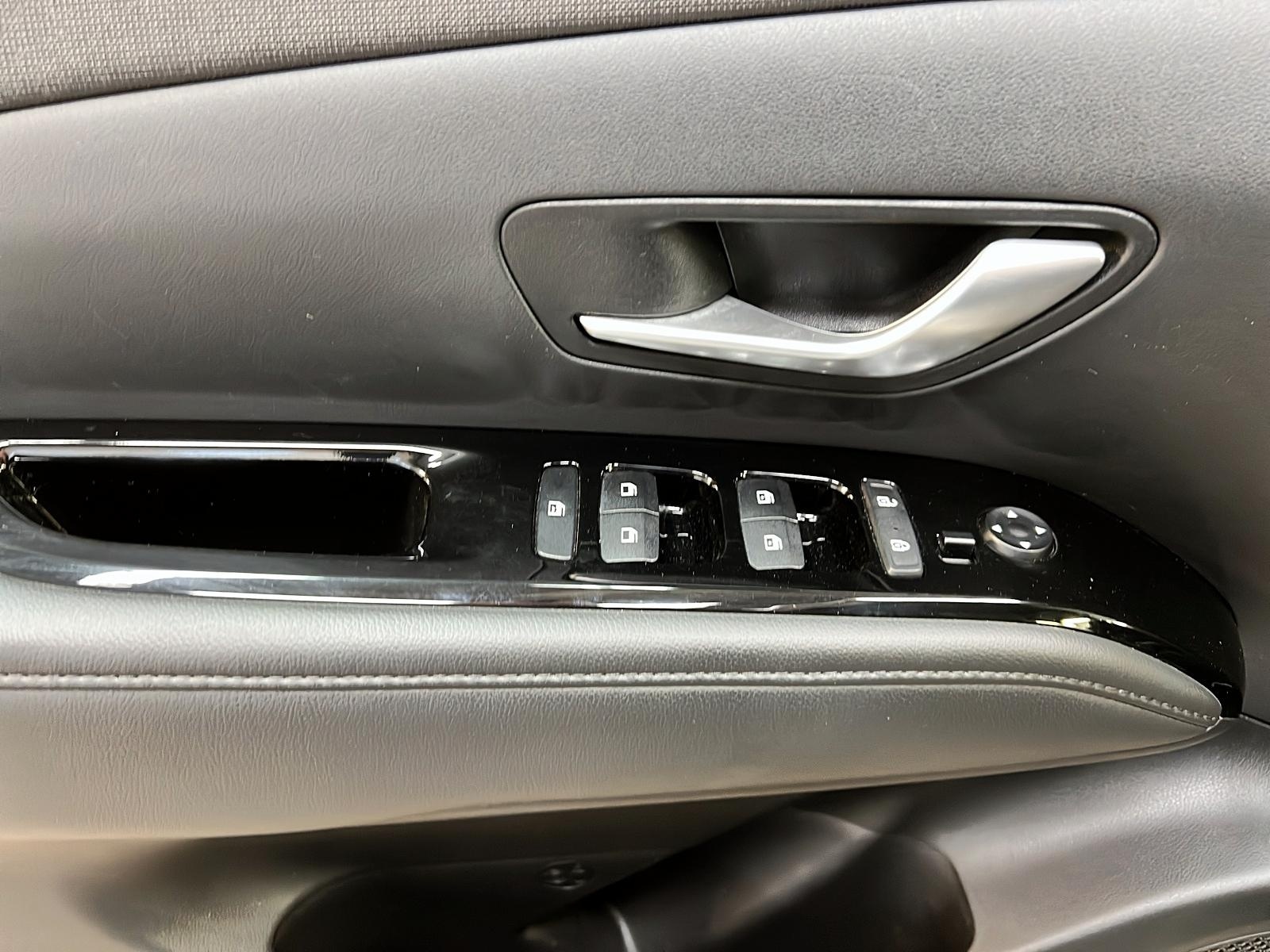 Hyundai Tucson LUXURY HYBRID  CUIR TOIT PANO 4RM 2022 - image #23