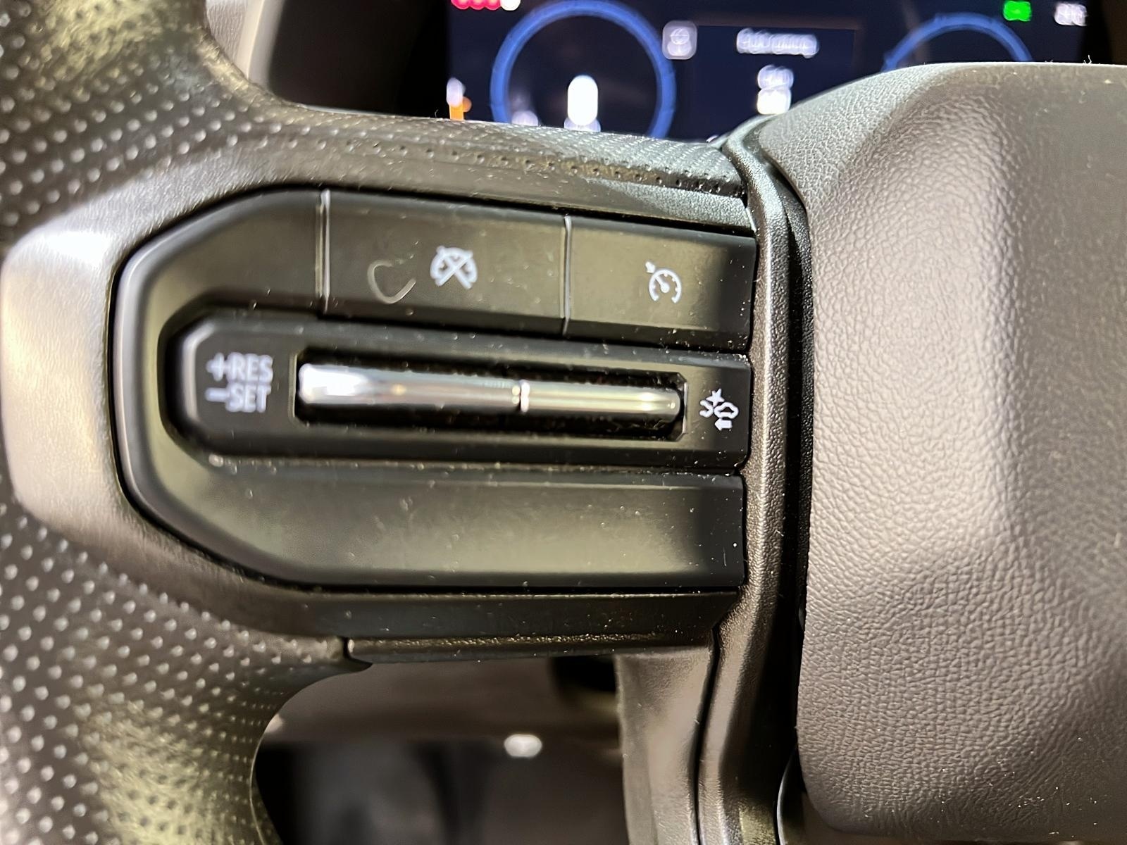 Chevrolet Colorado TRAIL BOSS CREW CAB 4X4 2024 - image #20