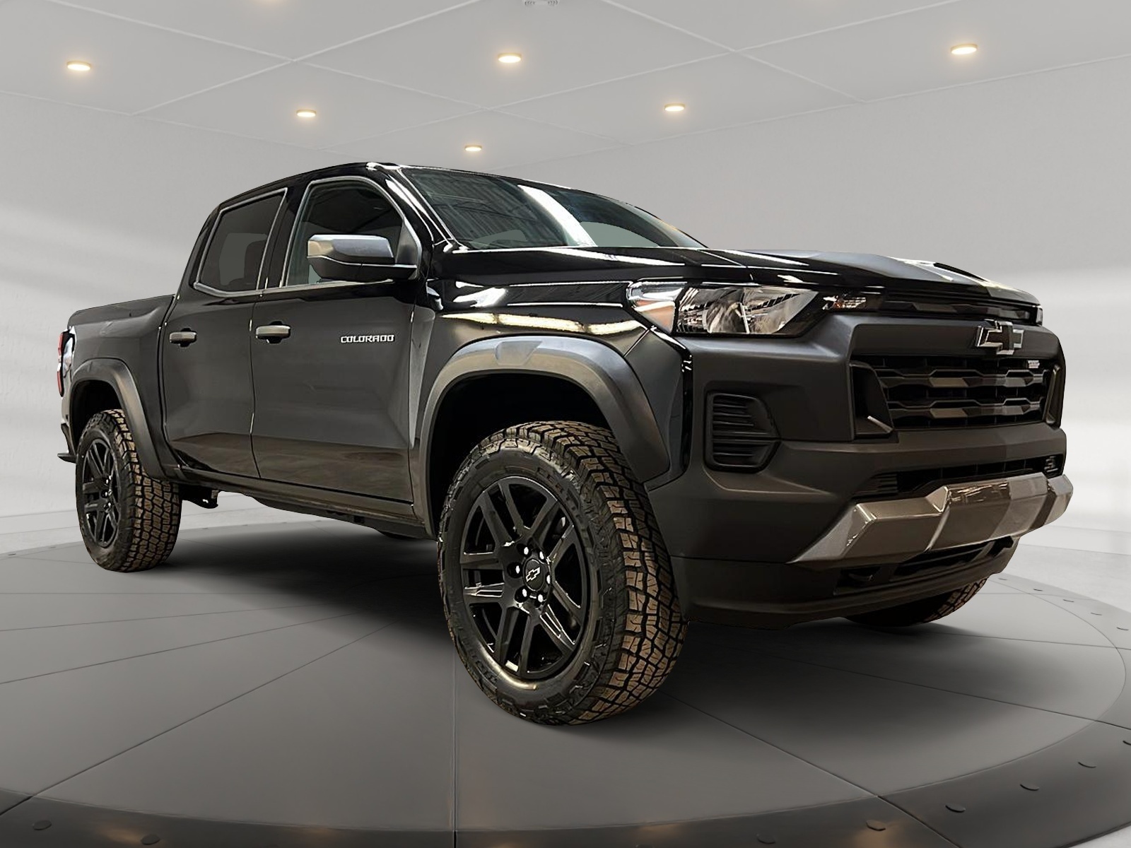 Chevrolet Colorado TRAIL BOSS CREW CAB 4X4 2024 - image #3