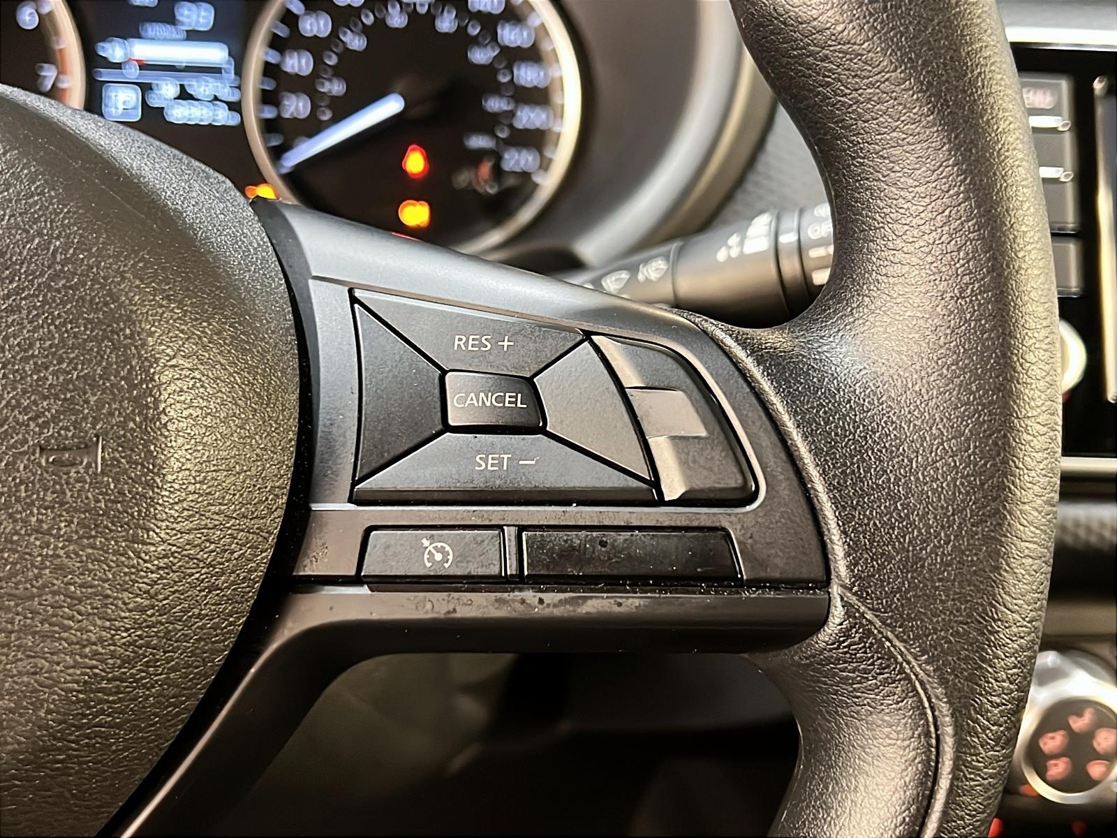 Nissan Kicks S 2024 - image #18