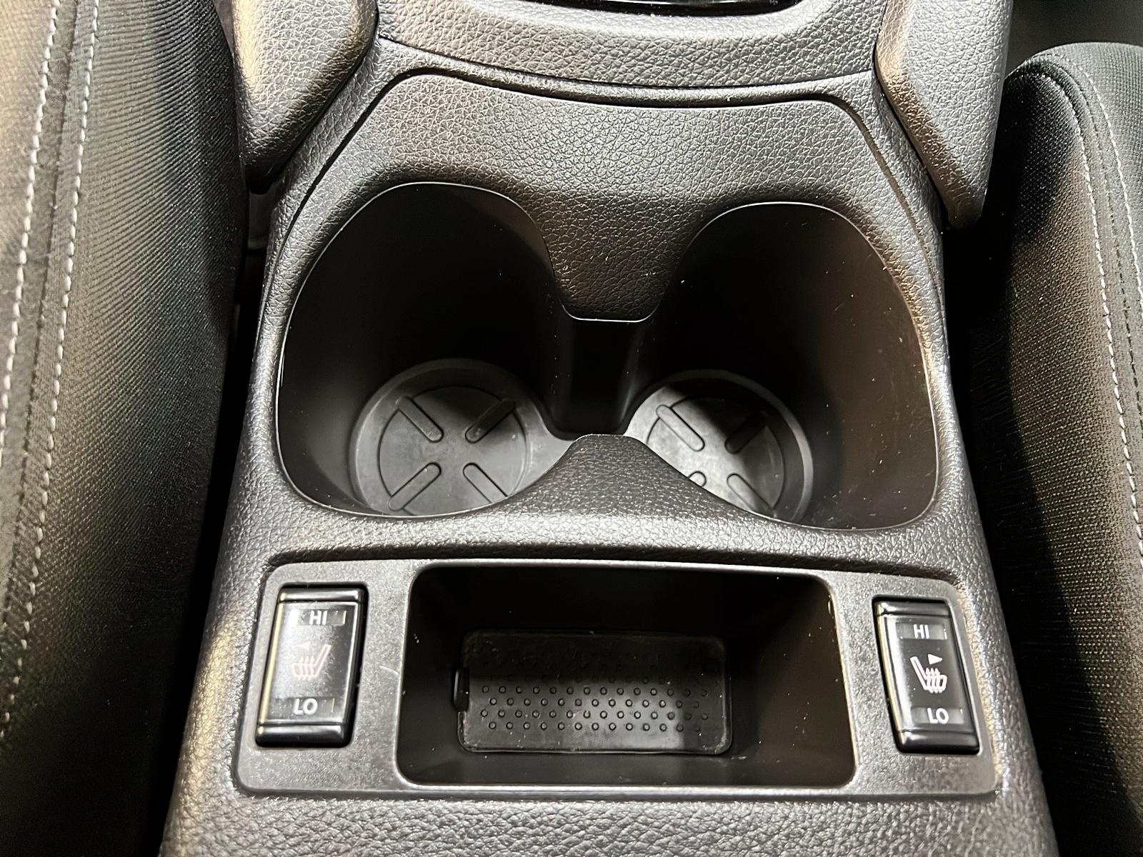 Nissan Qashqai SV TOIT 4RM 2023 - image #15