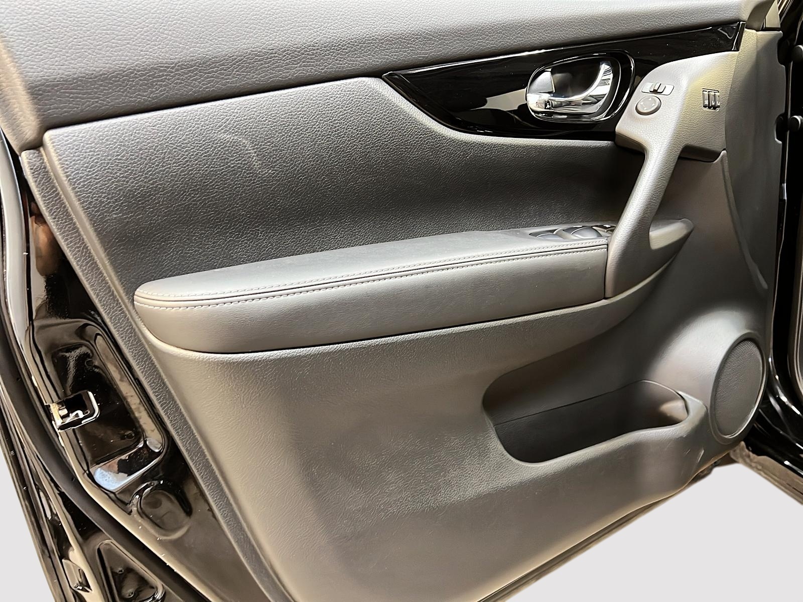 Nissan Qashqai 2023 - Image #25