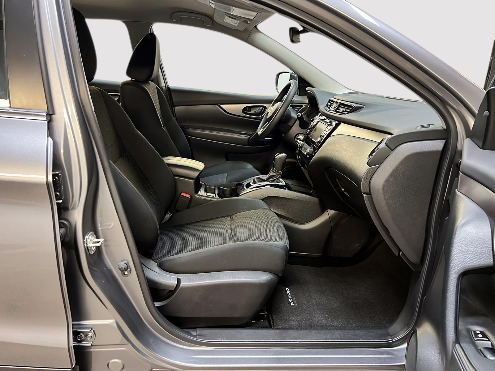 Nissan Qashqai S 2023 - image #8