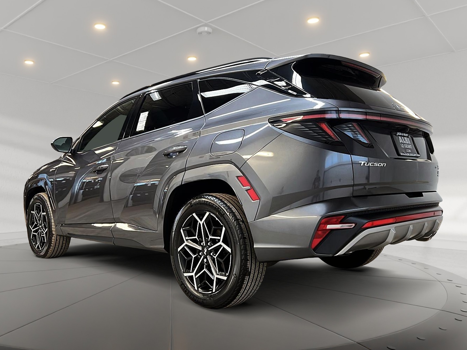 Hyundai Tucson N-LINE HYBRID CUIR TOIT PANO 4RM 2024 - image #6