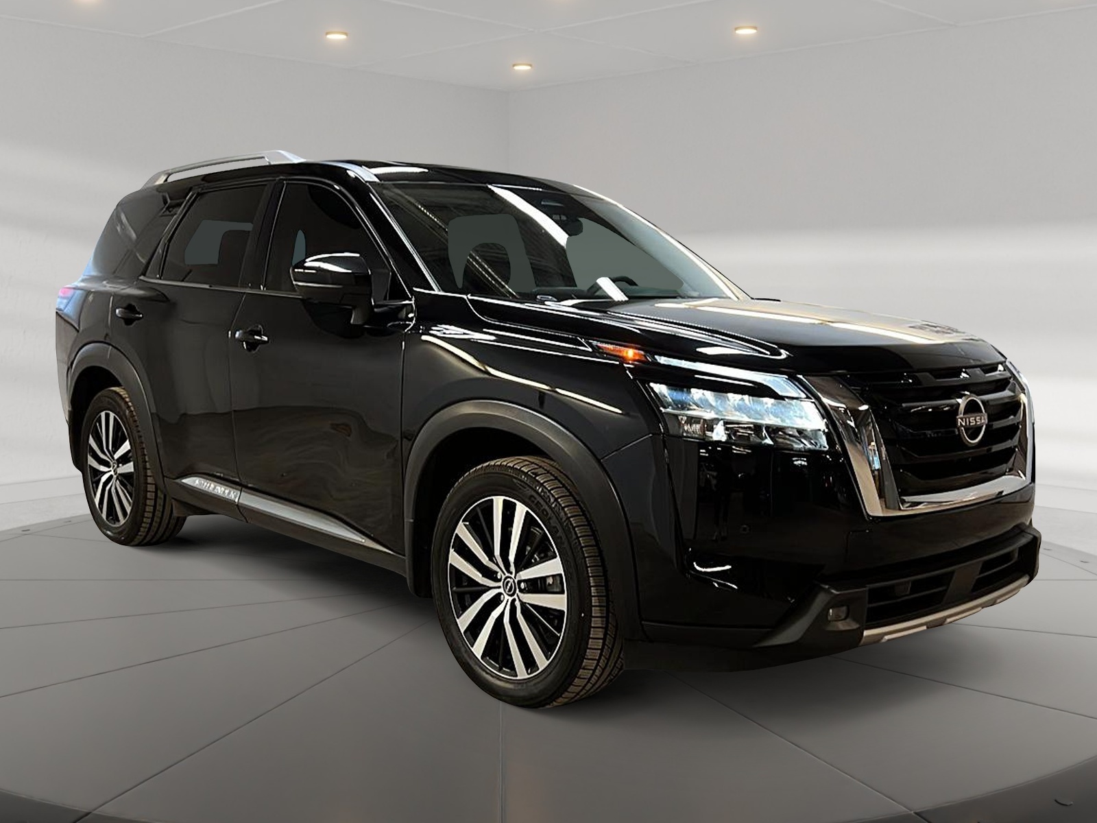 Nissan Pathfinder 2024 - Image #3