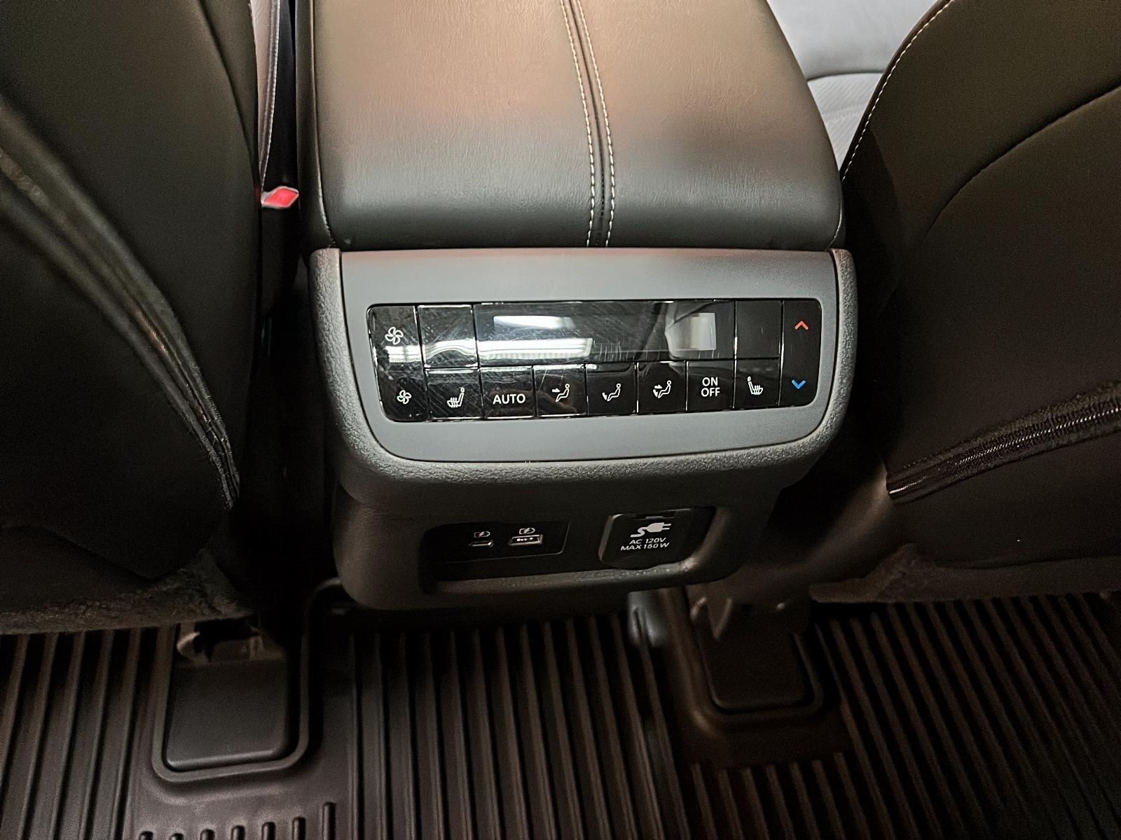 Nissan Pathfinder PLATINUM CUIR TOIT PANO NAV 4RM 2024 - image #10