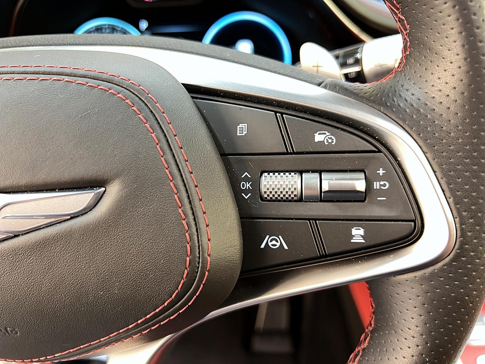 Genesis GV70 SPORT 3.5T CUIR TOIT PANO NAV 4RM 2024 - image #22