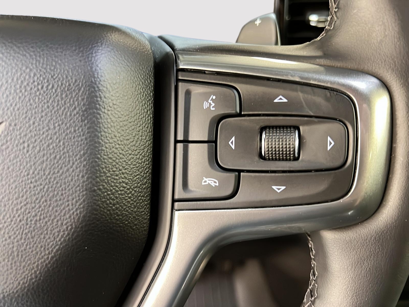 Chevrolet Silverado 1500 RST Z71 CREW CAB 4X4 2024 - image #19