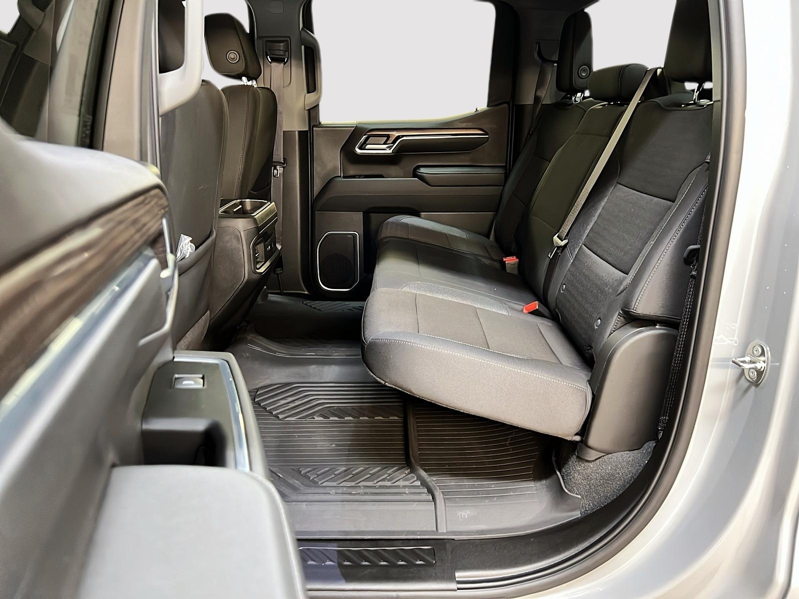 Chevrolet Silverado 1500 2024 - Image #9