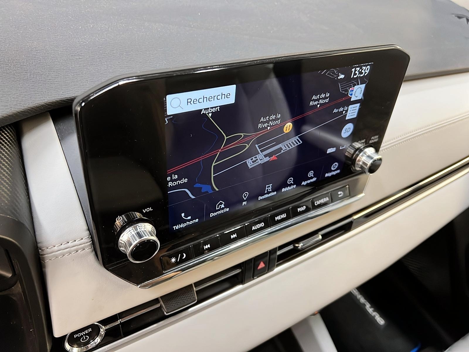 Mitsubishi Outlander SEL S PHEV CUIR TOIT PANO NAV AWC 2023 - image #20