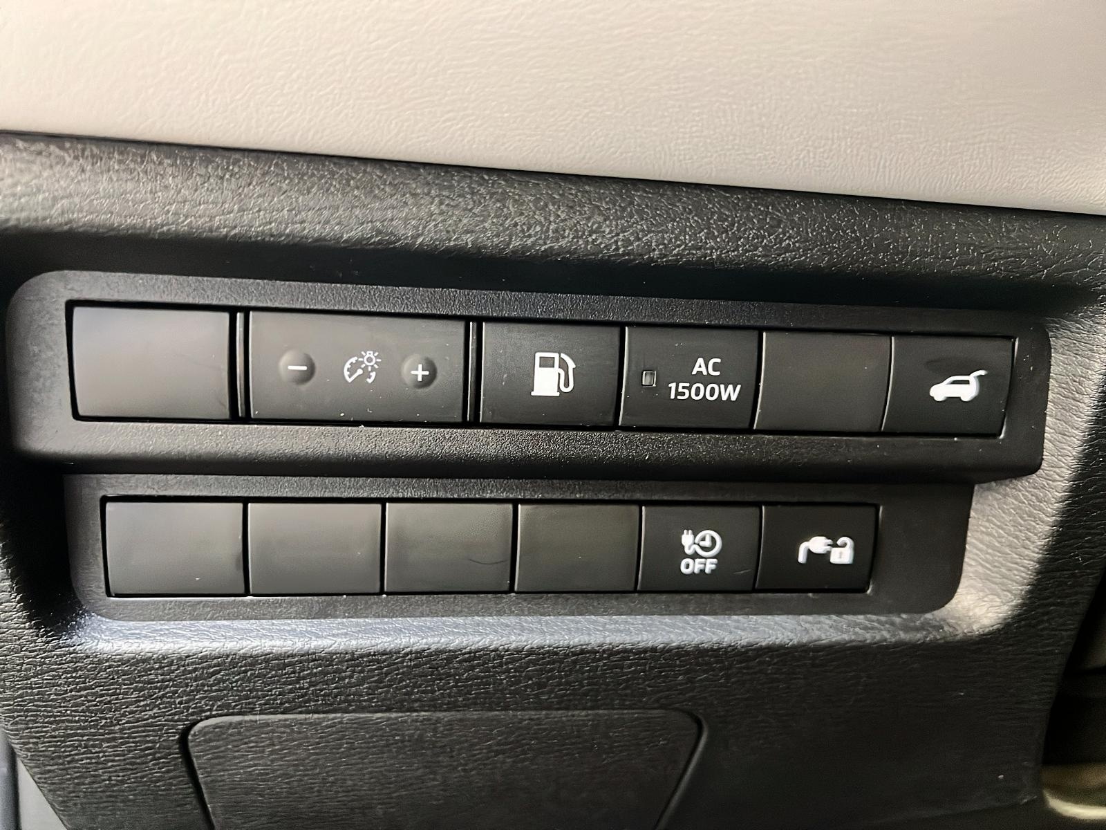 Mitsubishi Outlander 2023 - Image #24