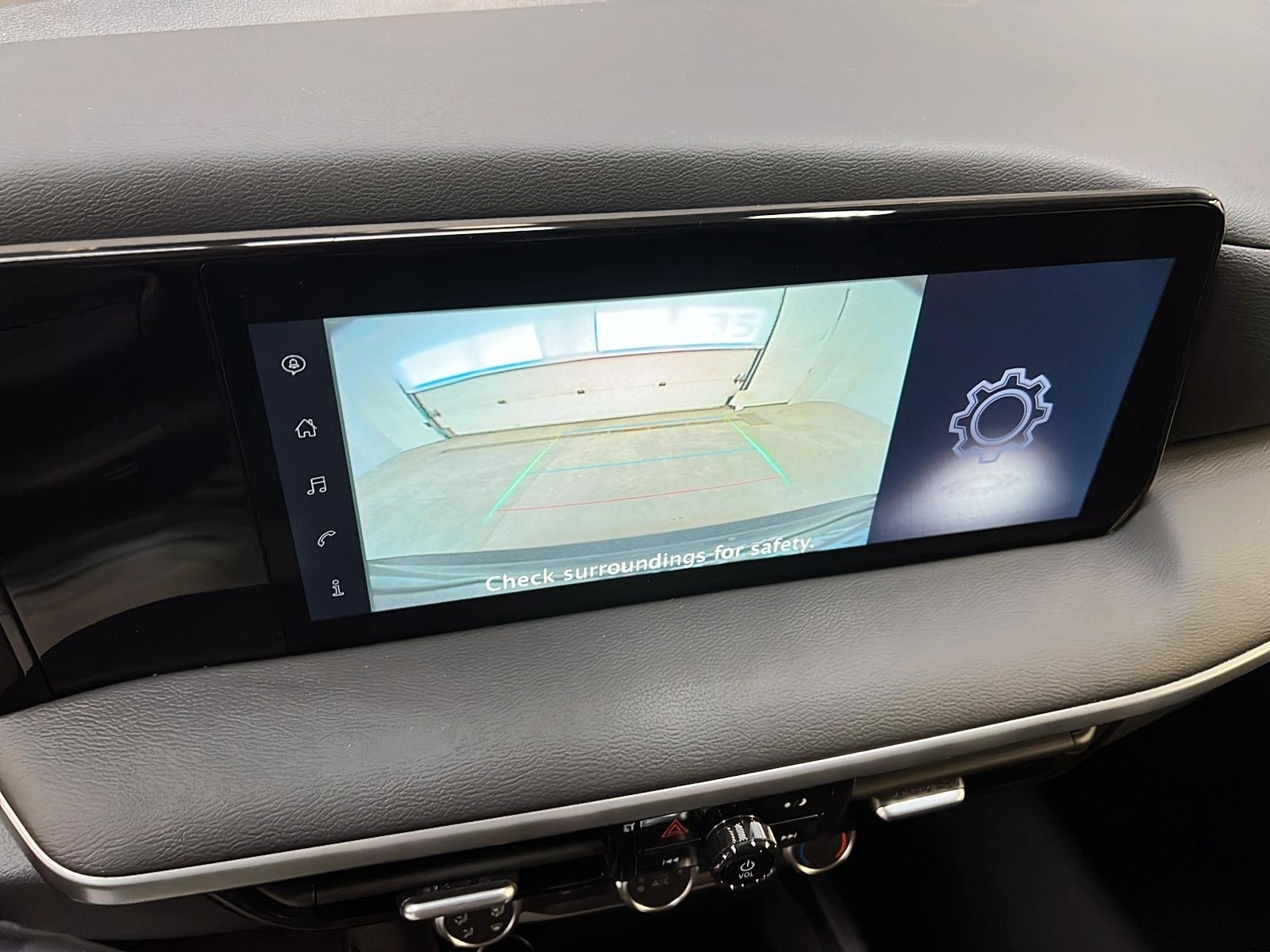 Nissan Kicks S 4RM 2025 - image #16