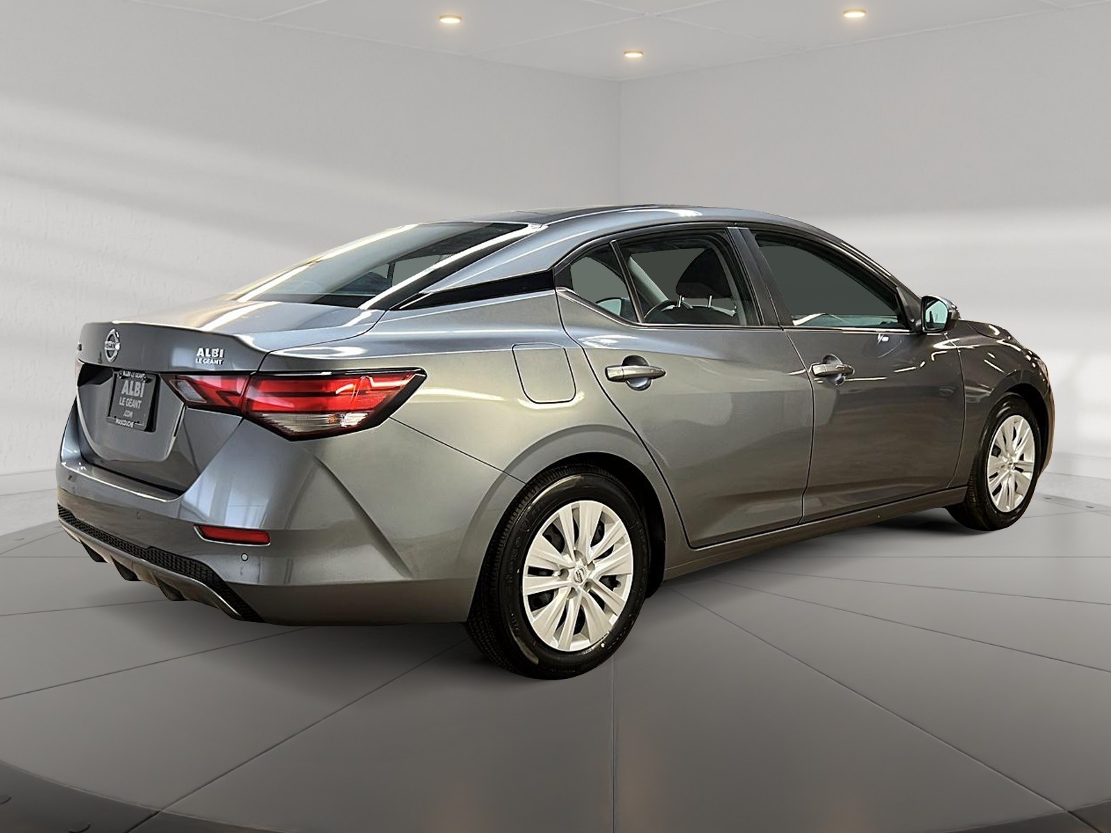 Nissan Sentra S PLUS 2022 - image #4