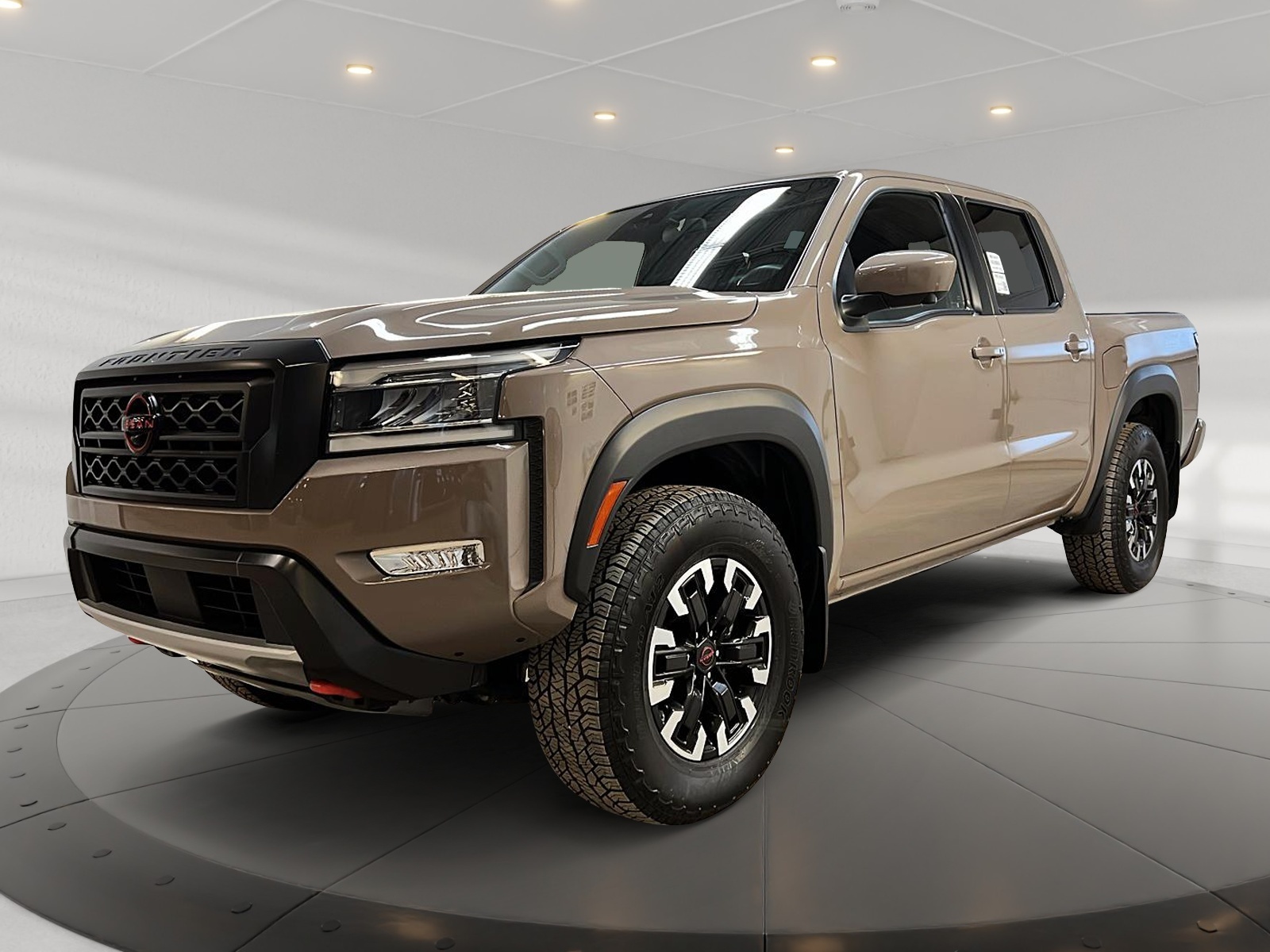 Nissan Frontier 2024 - Image #1