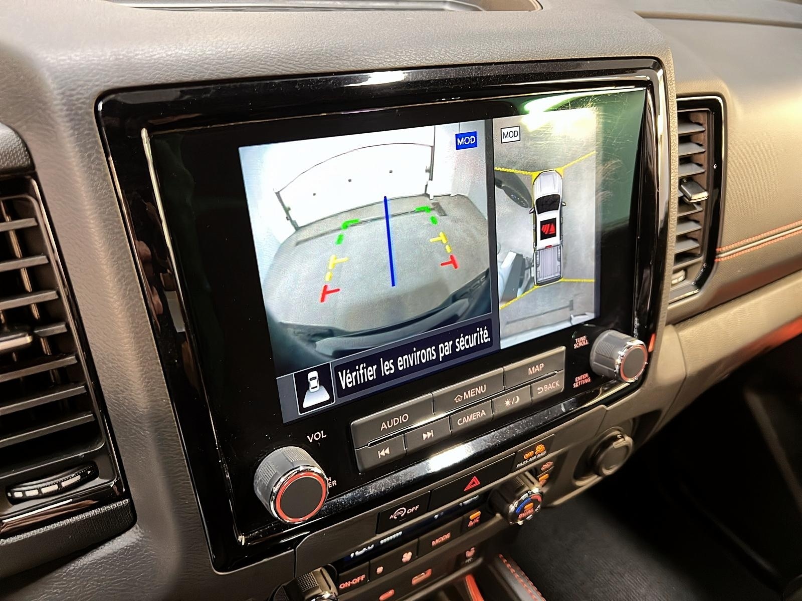 Nissan Frontier PRO-4X CREW CAB TOIT NAV 4X4 2024 - image #18