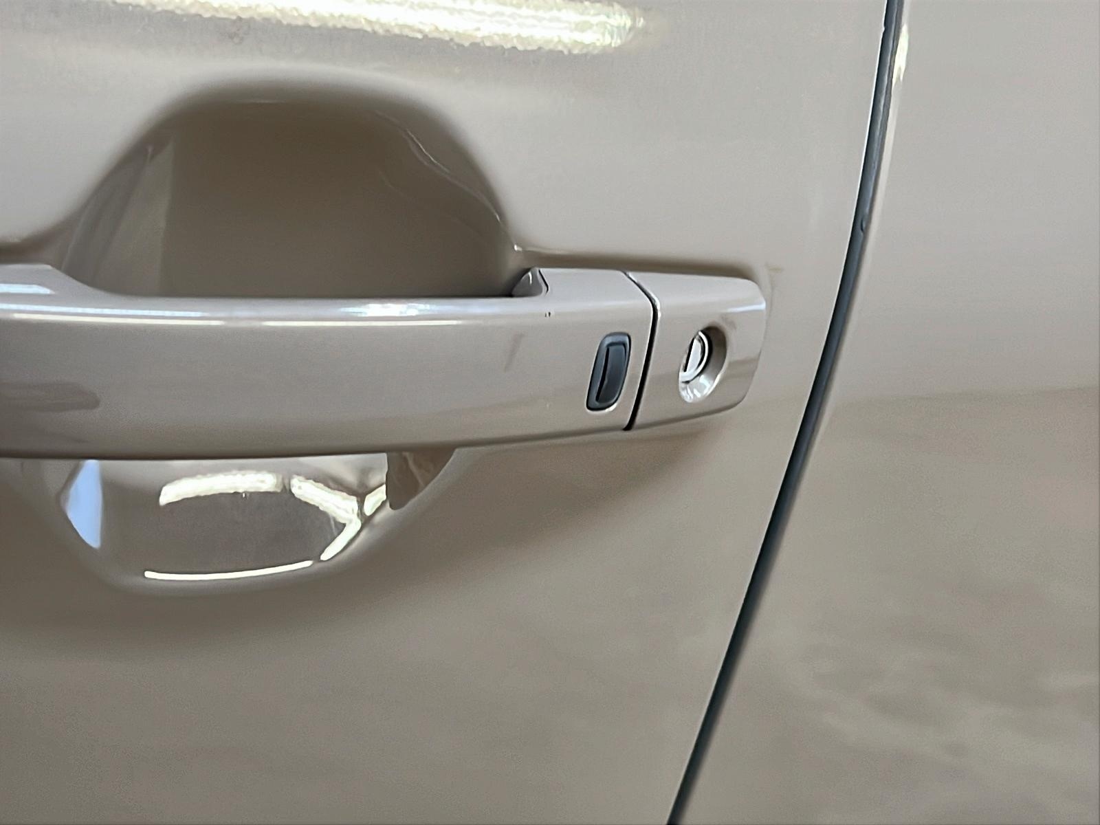 Nissan Frontier PRO-4X CREW CAB TOIT NAV 4X4 2024 - image #27